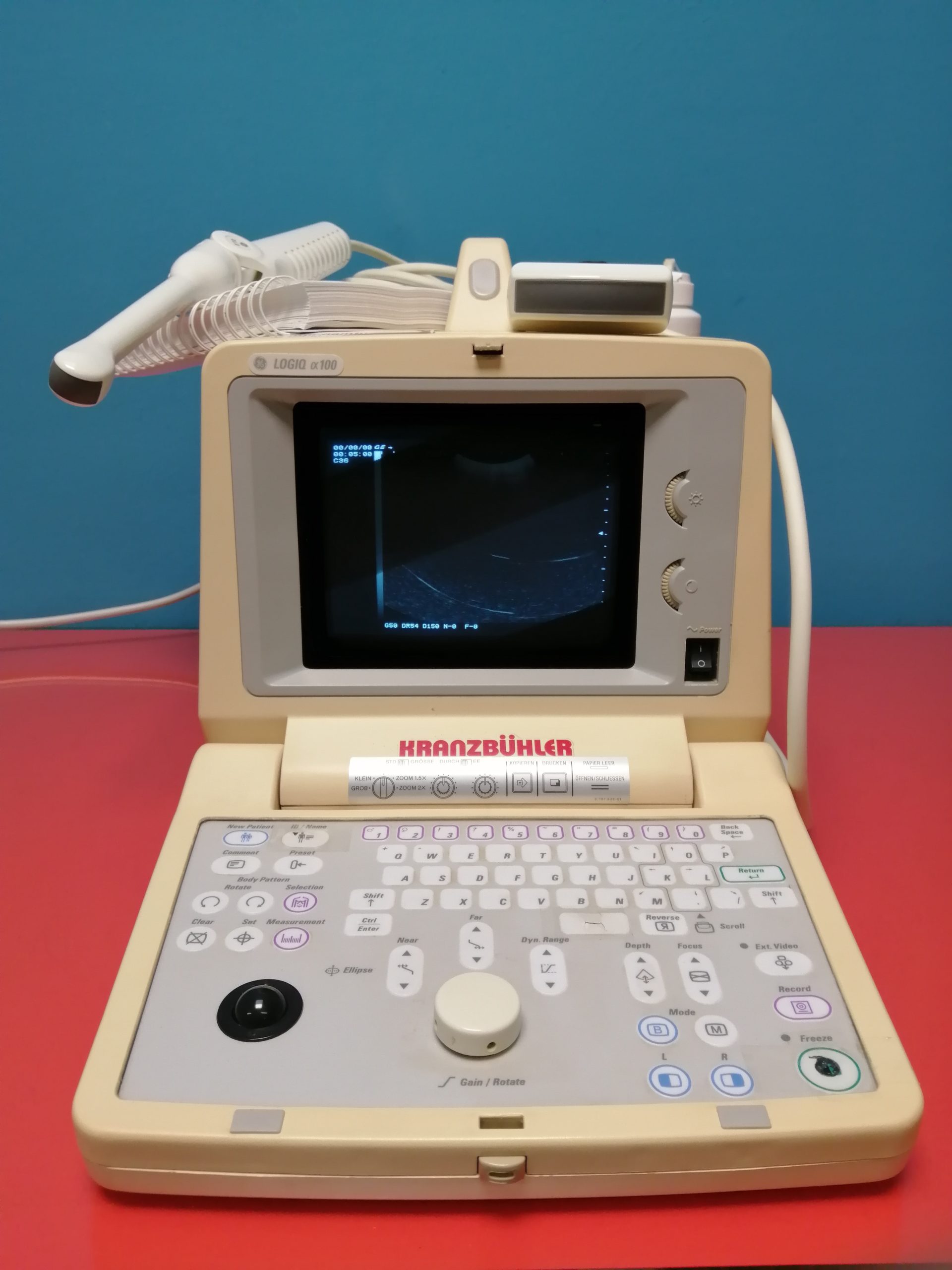 GE Logiq Alpha 100 mit Konvex und Endovaginale Sonde — image 1 of 6