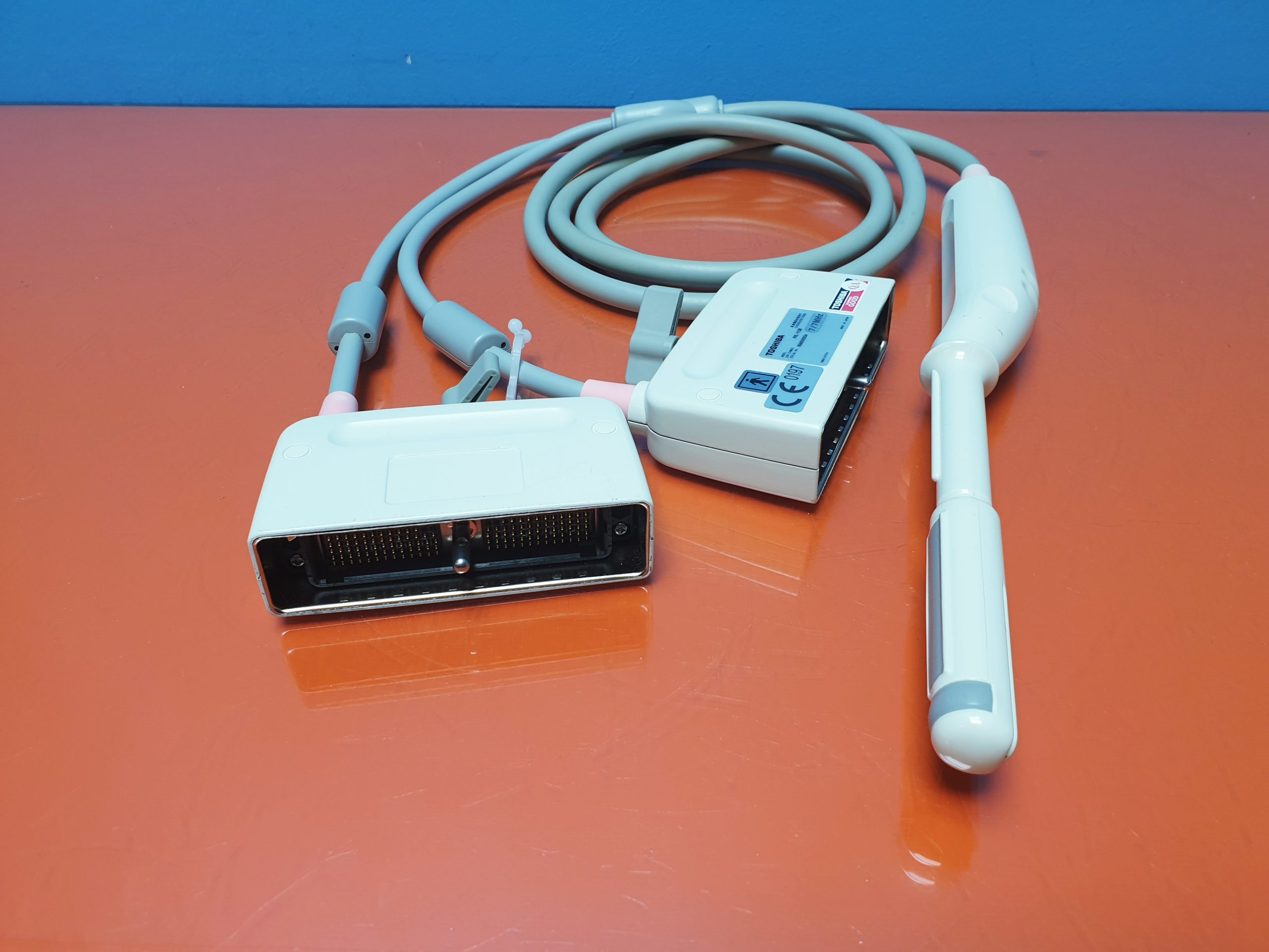 Toshiba PVL-715R Biplane Sonde — image 1 of 5
