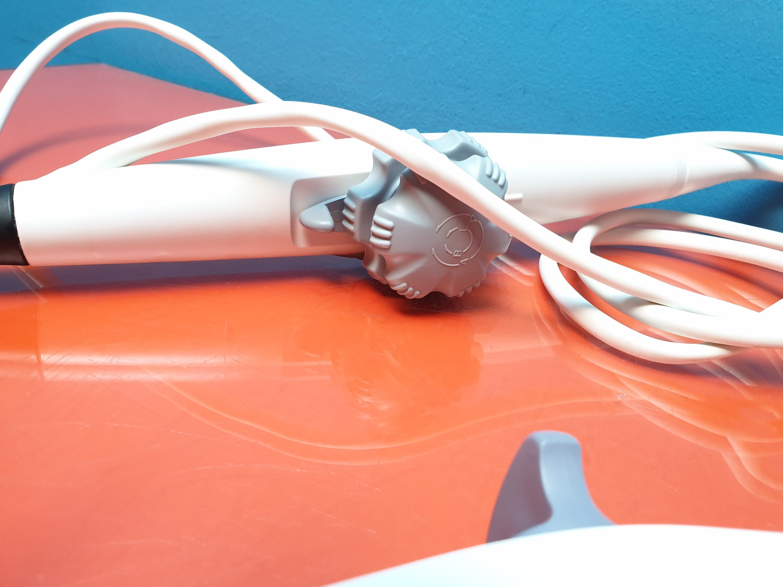 GE 6VT-D Probe Sonde, Ultraschall-, TEE-Sonde DOM 2017 — image 1 of 4