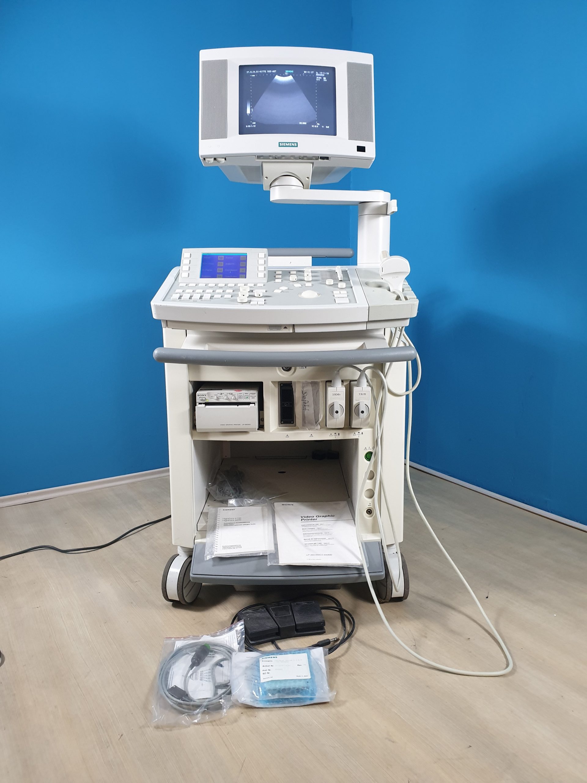 Siemens Versa Plus mit 02 Sonden – Doppler — image 1 of 6