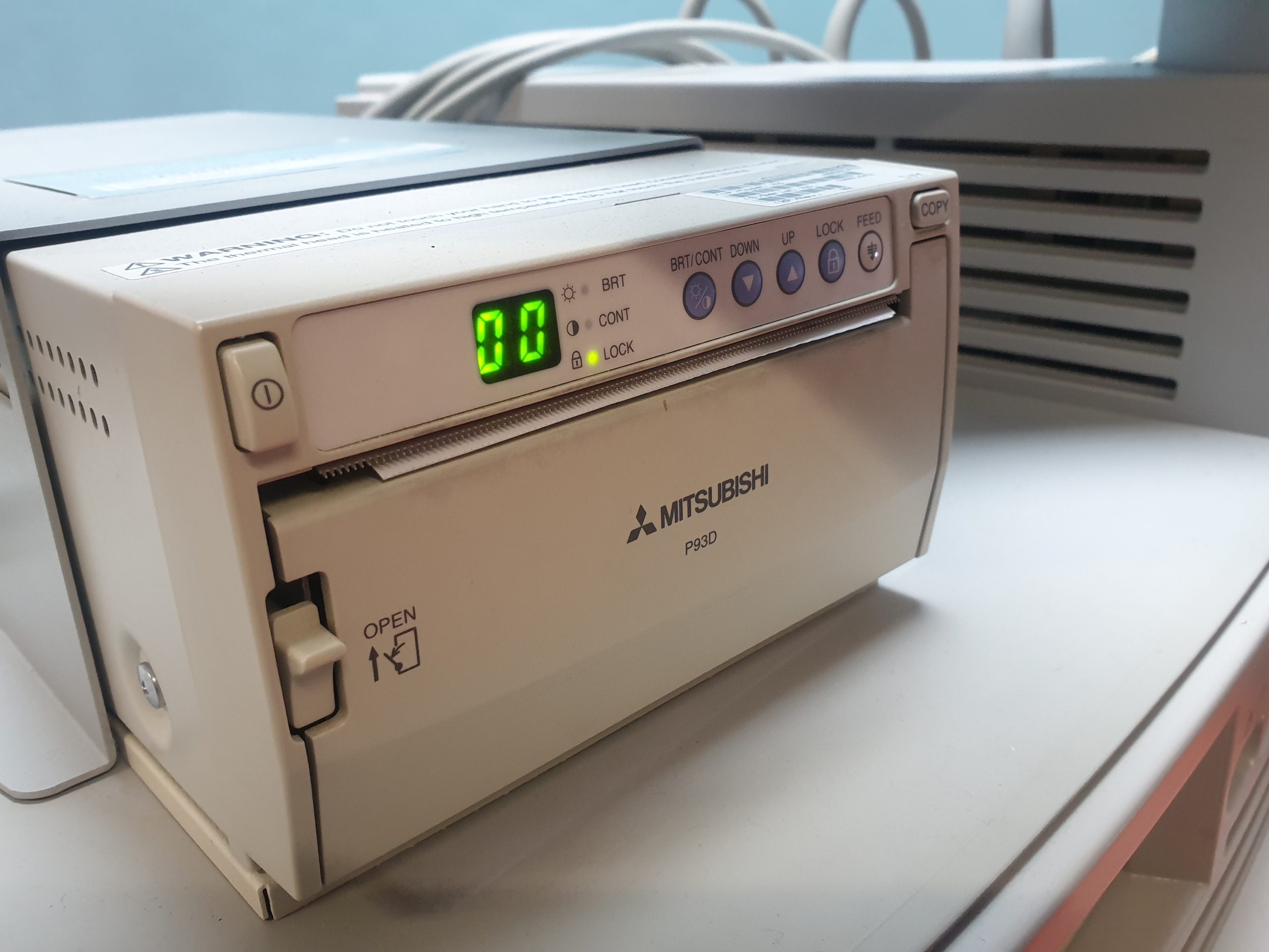 Siemens ACUSONn Antares Ultraschallgerät mit 3 Sonden, 02 Stiftsonden und Printer thumbnail 10