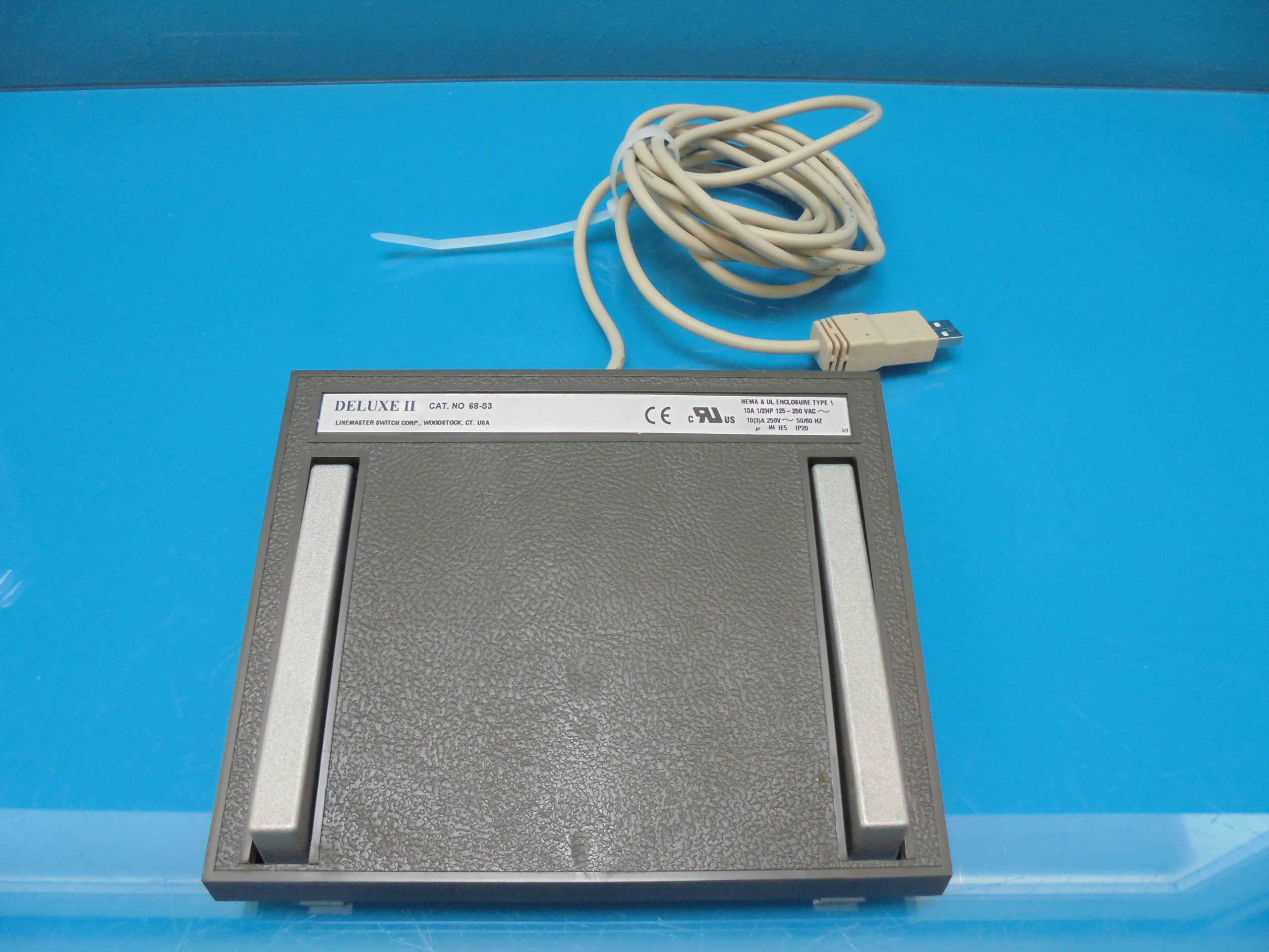 LINEMASTER FOOT Switch DELUXE II 68-S2 Für Mindray DP-6600 — image 1 of 4