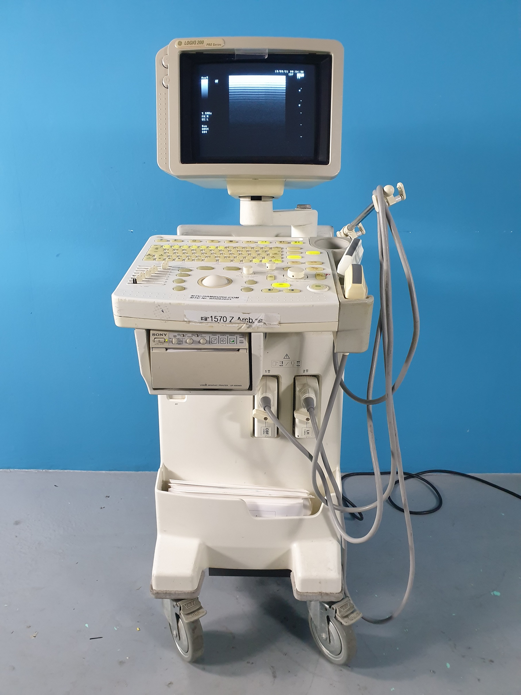 GE Logiq 200 Pro Series mit Konvex und Linear — image 1 of 7