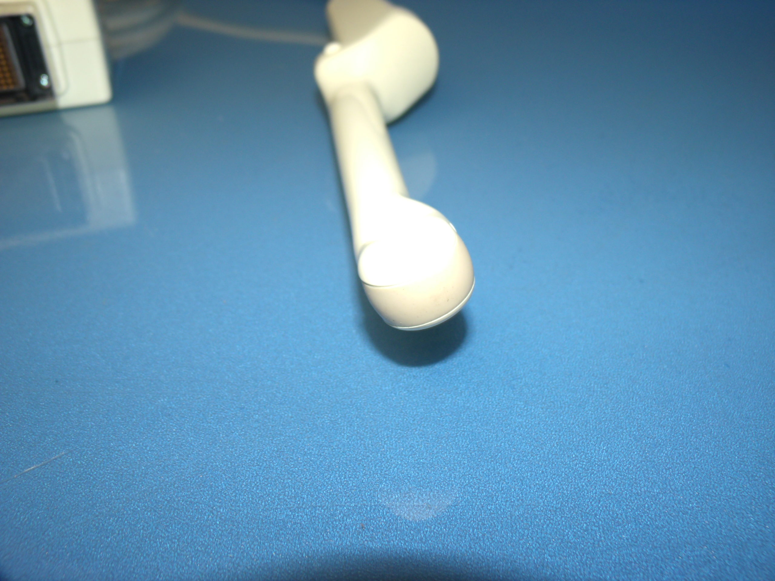 Hitachi EUP-V53W 8.0 – 4.0 MHz Endokavitär Endovaginal Endorektal thumbnail 2