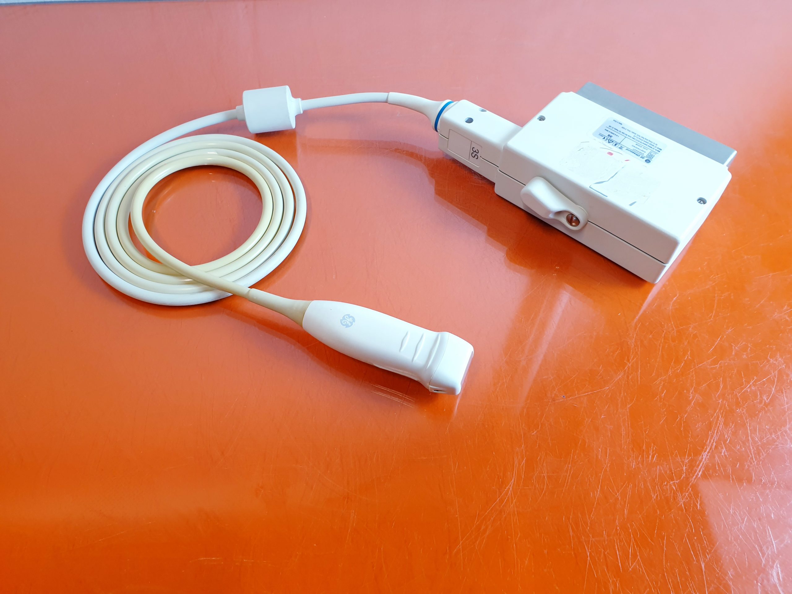 GE 3S Phased Array 1.5- 2.5 MHz Kardio — image 1 of 6