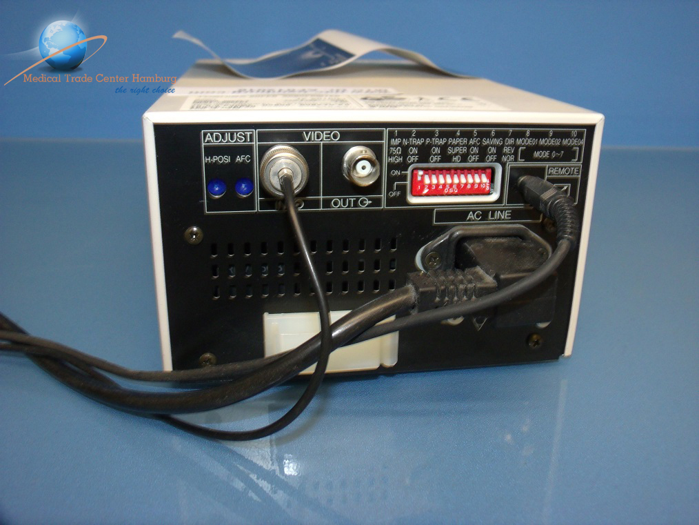 Toshiba TP-8010 Ultrasound Thermal Video Printer thumbnail 2