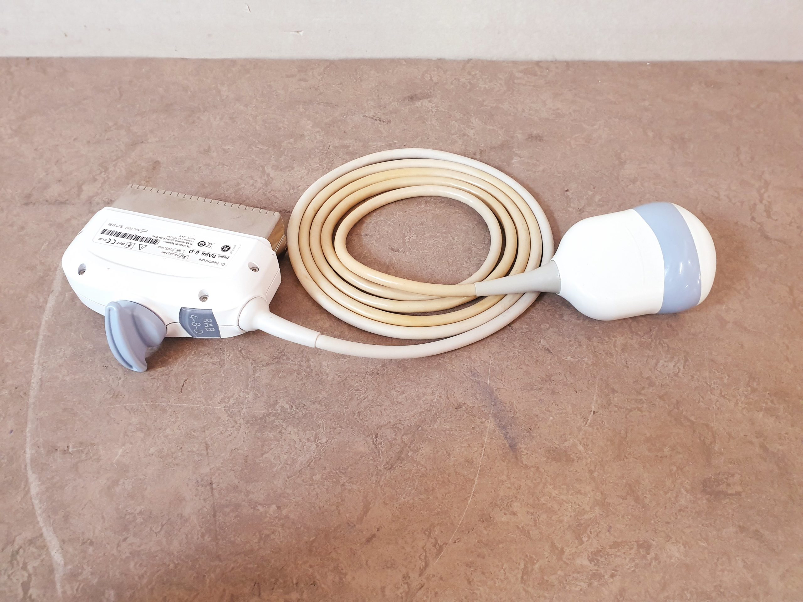 GE RAB 4-8-D Volumensonde 3D 4D Sonde — image 1 of 8