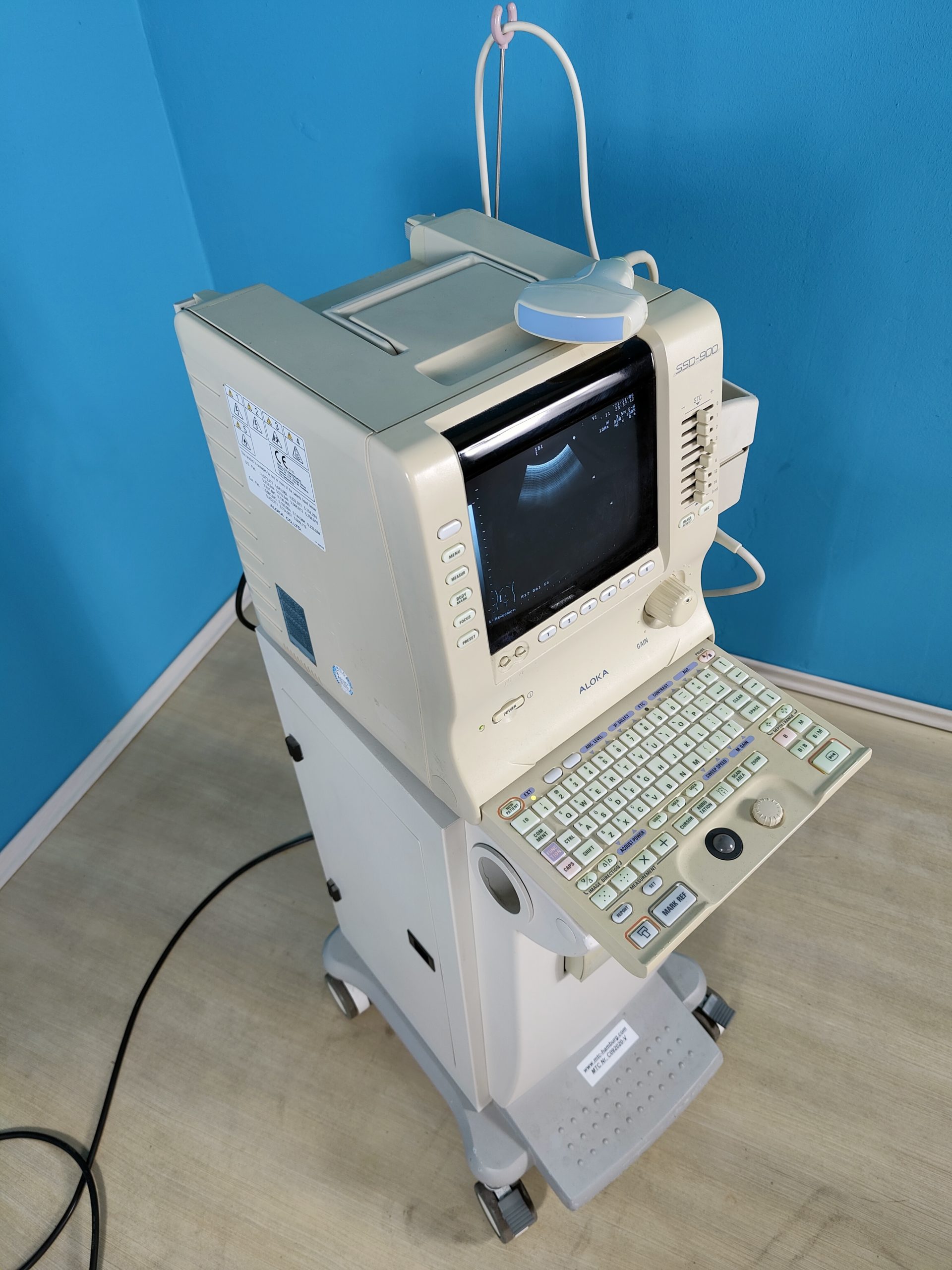 Aloka SSD-900 // SSD900 Ultraschallgerät mit 3.5 MHz Konvex Sonde, Gerätewagen und Printer Ultraschallgerät thumbnail 5