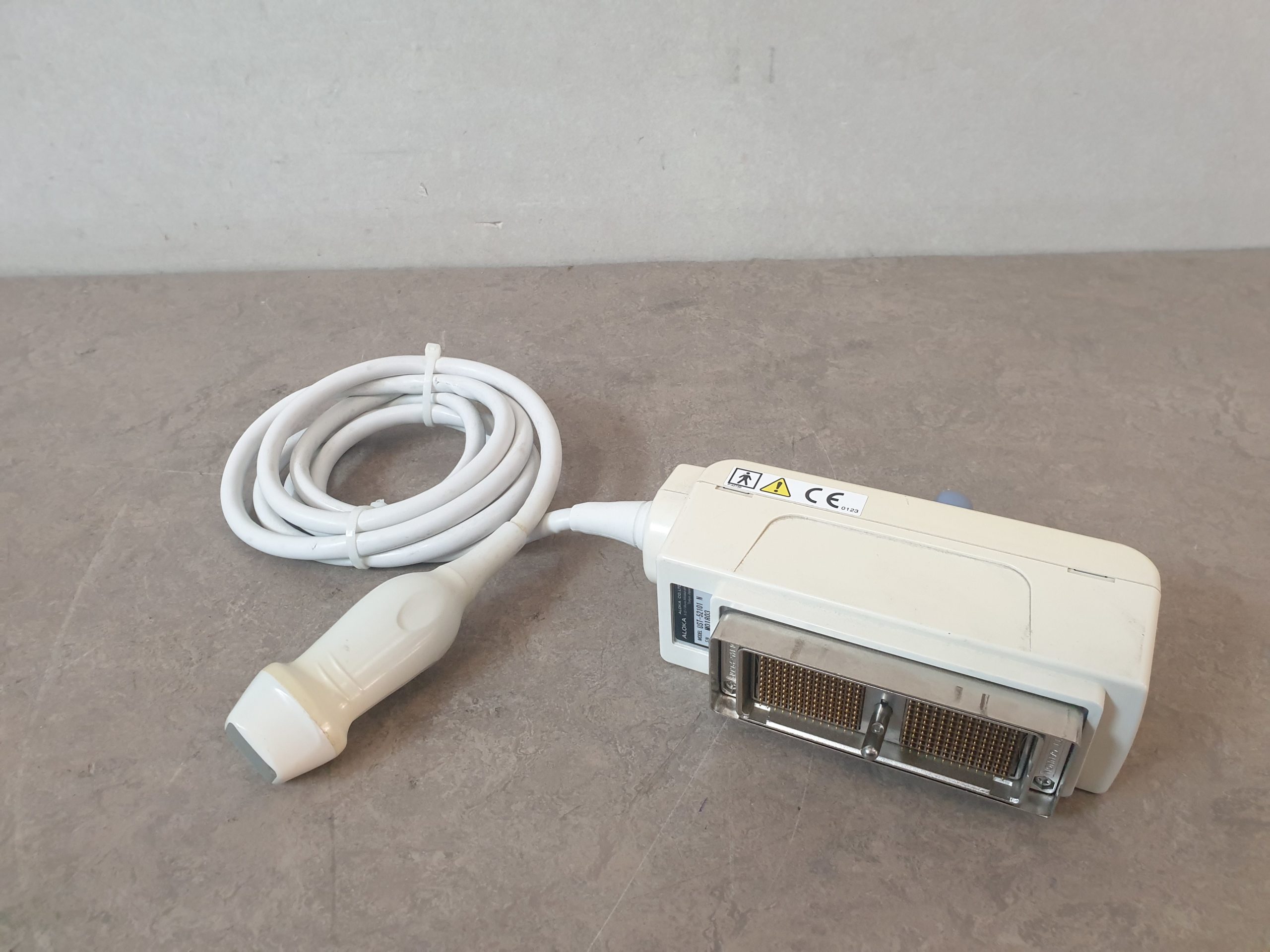 Aloka UST-52101N 52101 N Kardio – Echosonde — image 1 of 8