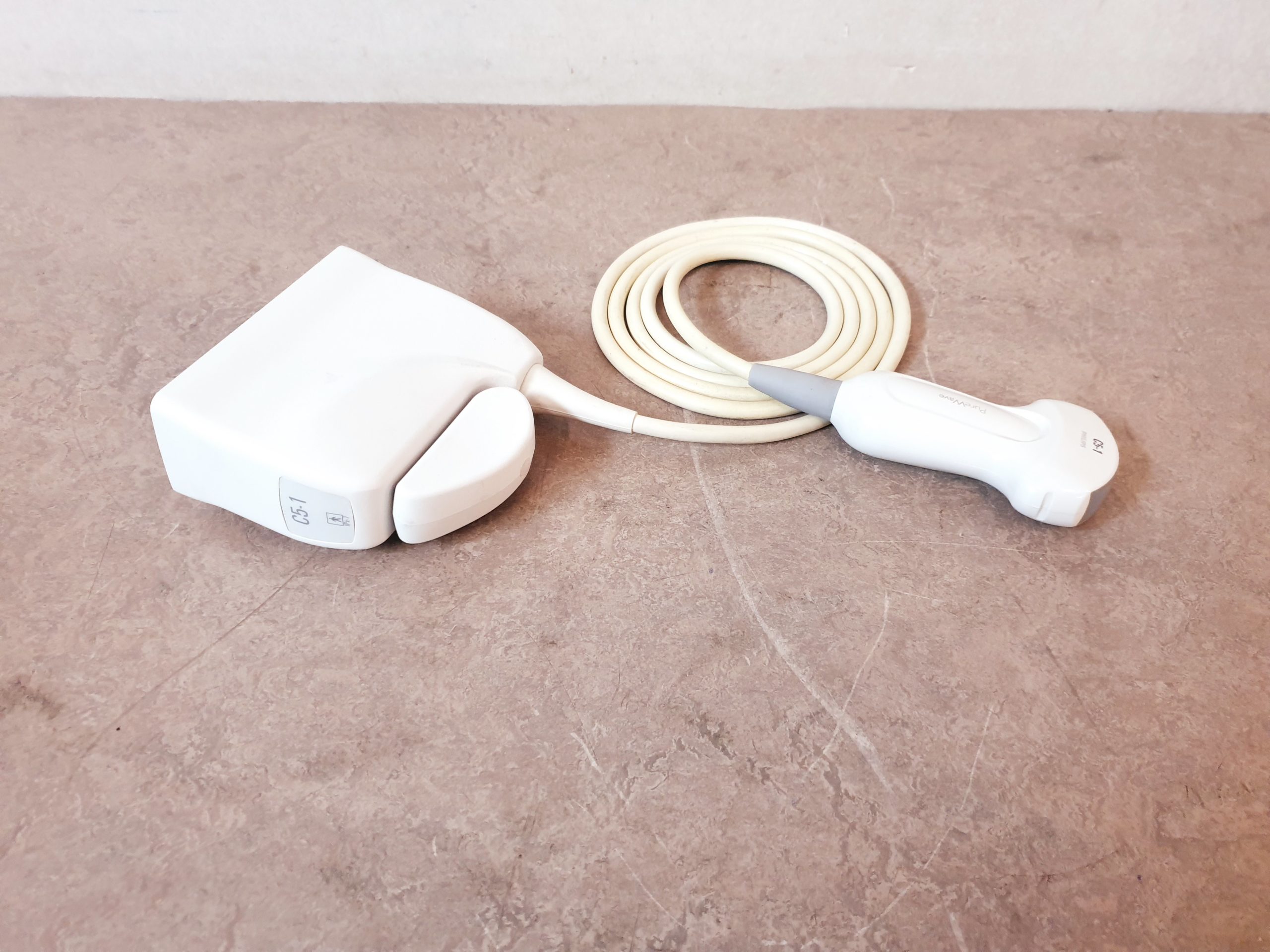 Philips C5-1 PureWave Breitband-Convex-Schallkopf, 1.0 – 5.0 MHz — image 1 of 7