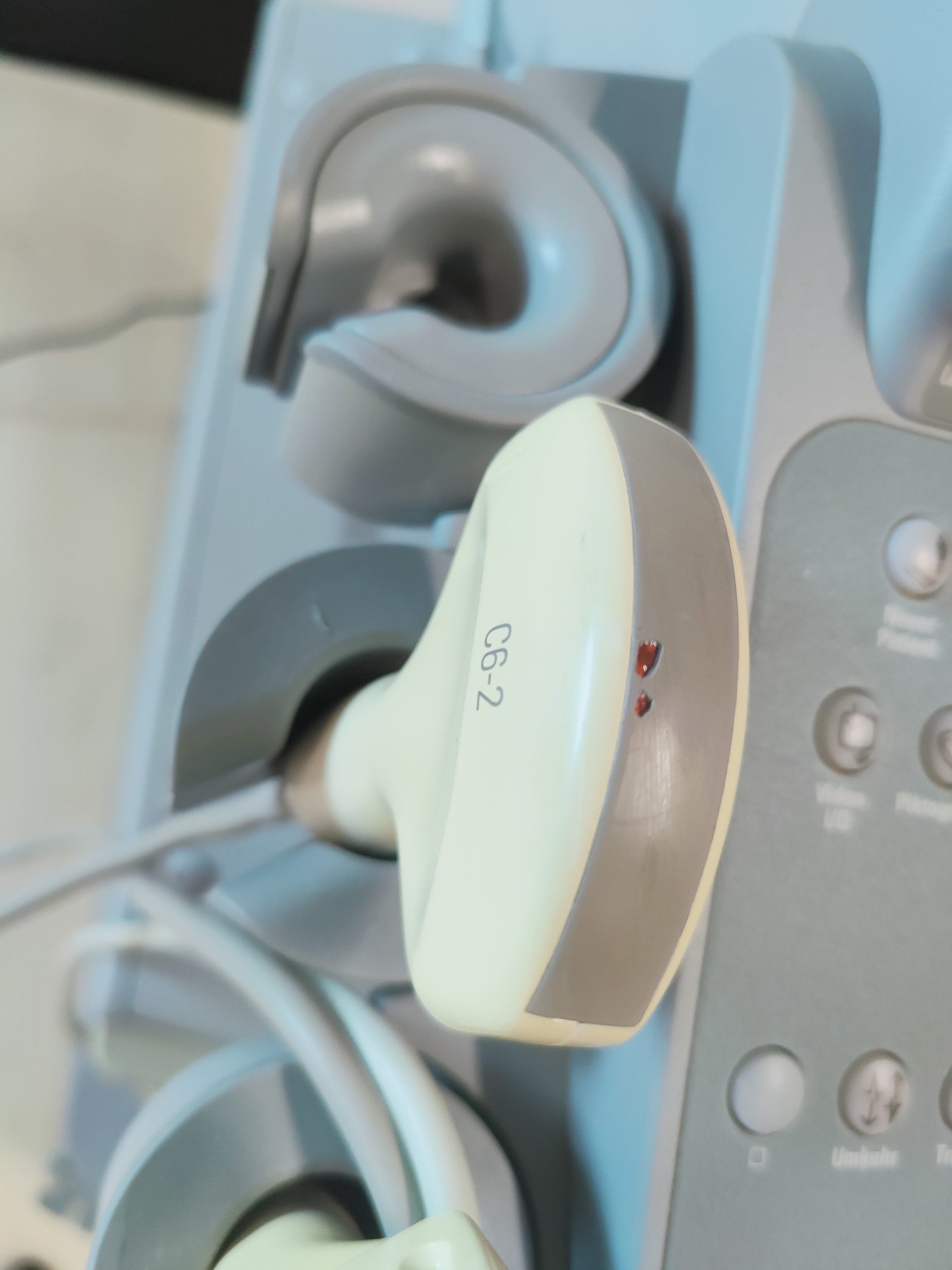 Siemens acuson CV70 // CV 70 C6-2 Konvex + 5.0L45 Linear + P4-2 Echo Kardio — image 1 of 5