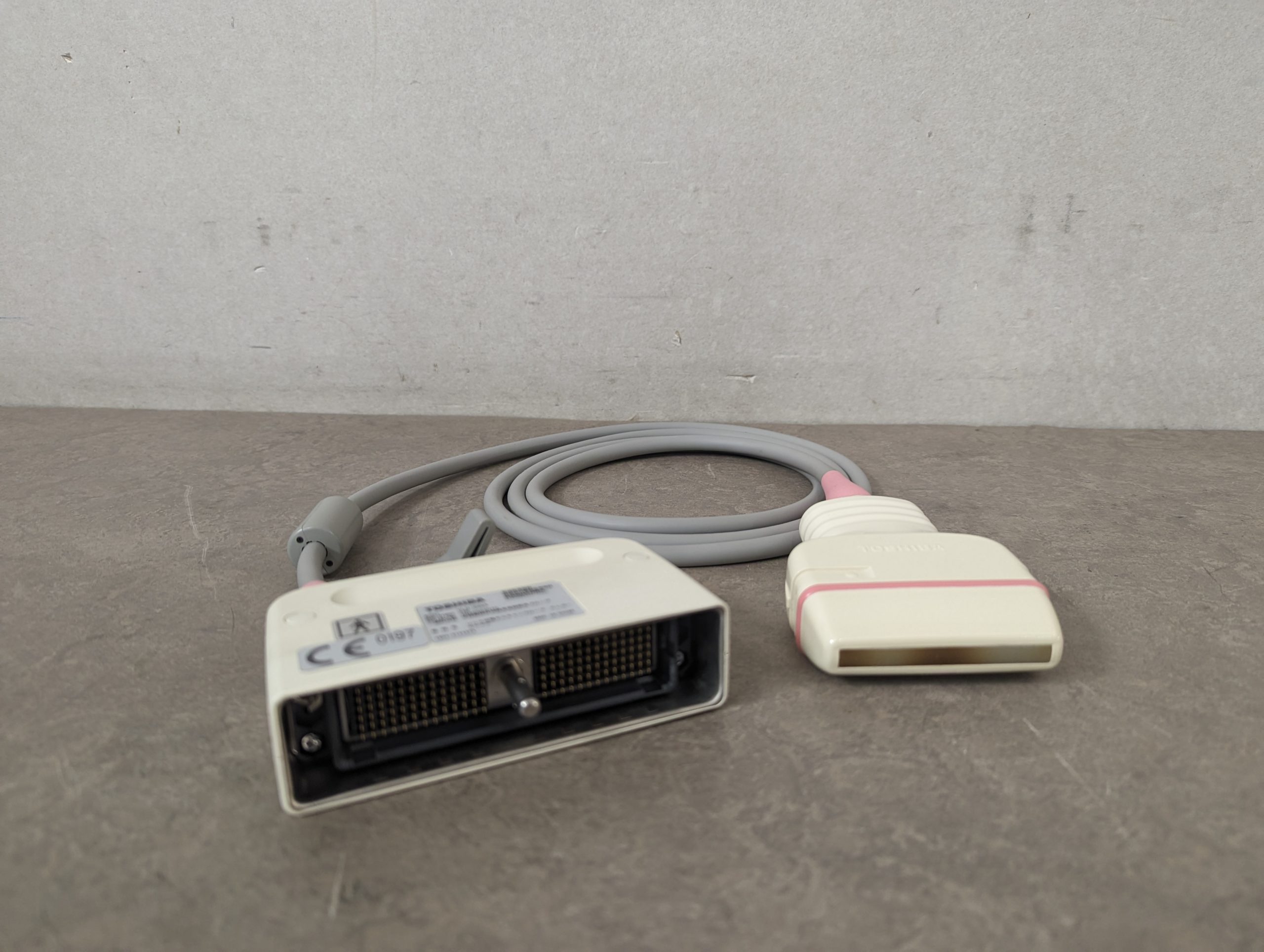 Toshiba PLQ-805A Linear Sonde – — image 1 of 10
