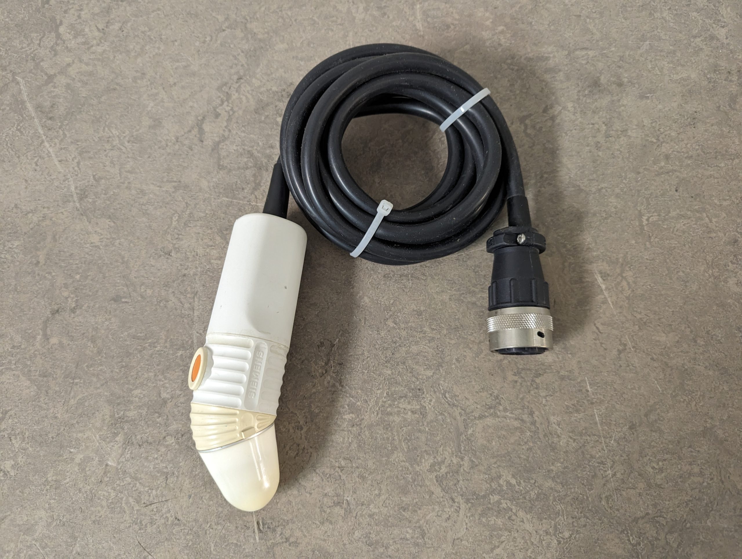 Siemens 8067001E1098 80 67 001 E 1098 – Sonde – 3.5Mhz thumbnail 3