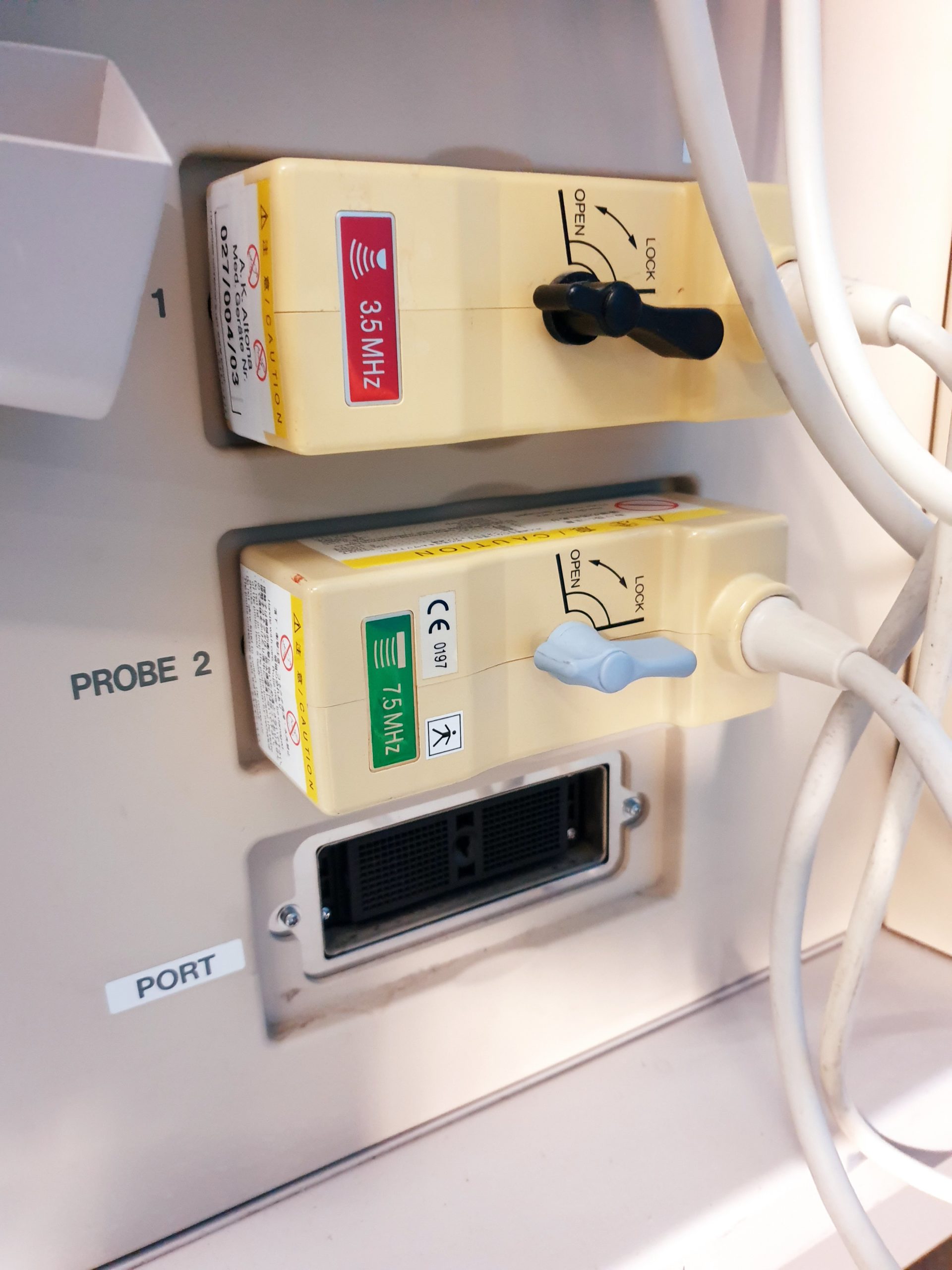 Hitachi EUB-525 Ultraschallgerät – mit Konvex und Linear thumbnail 2