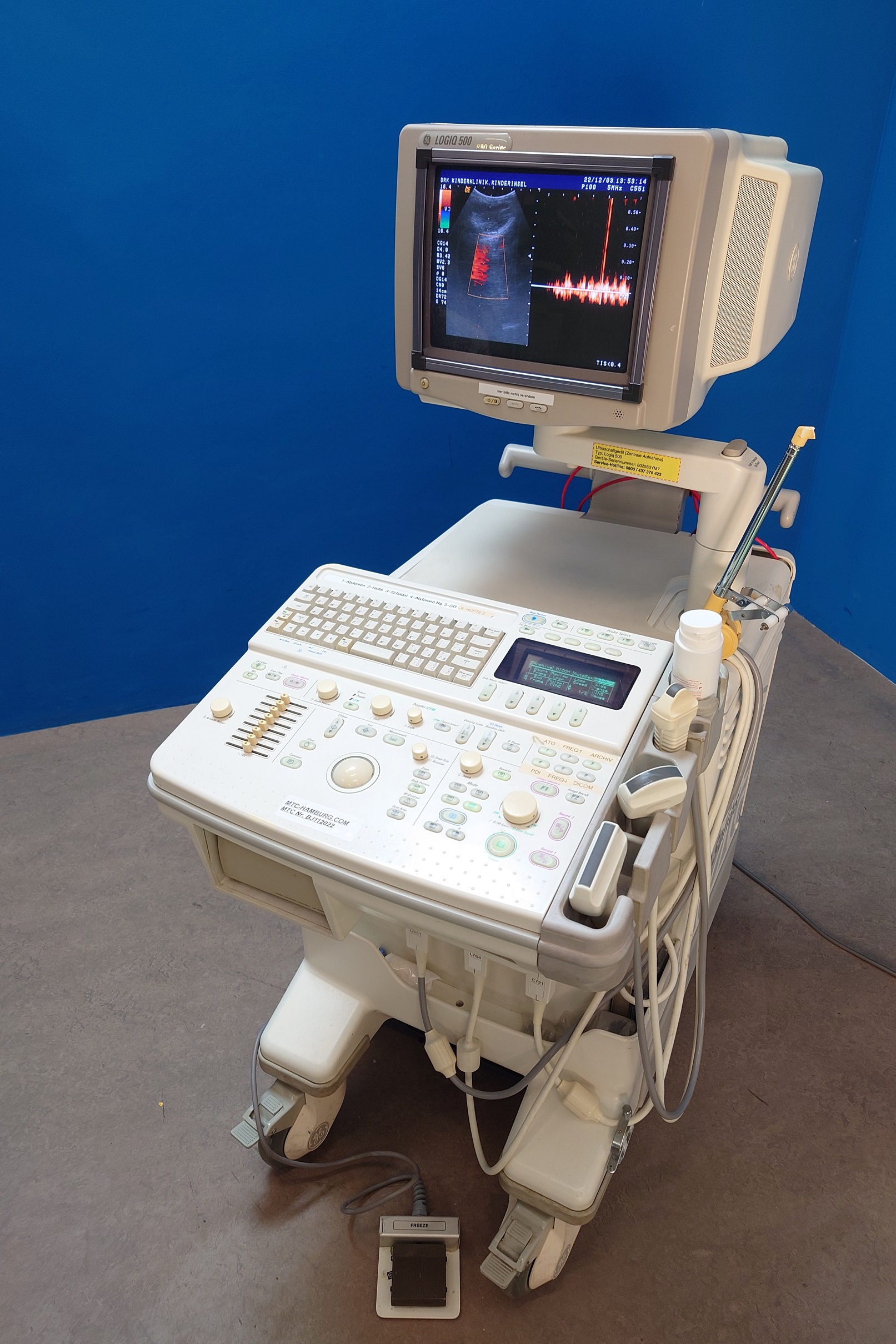 GE Logiq 500 Farbdoppler + Konvex, Linear und Mikrokonvex – C551 + L764 + C721 — image 1 of 8