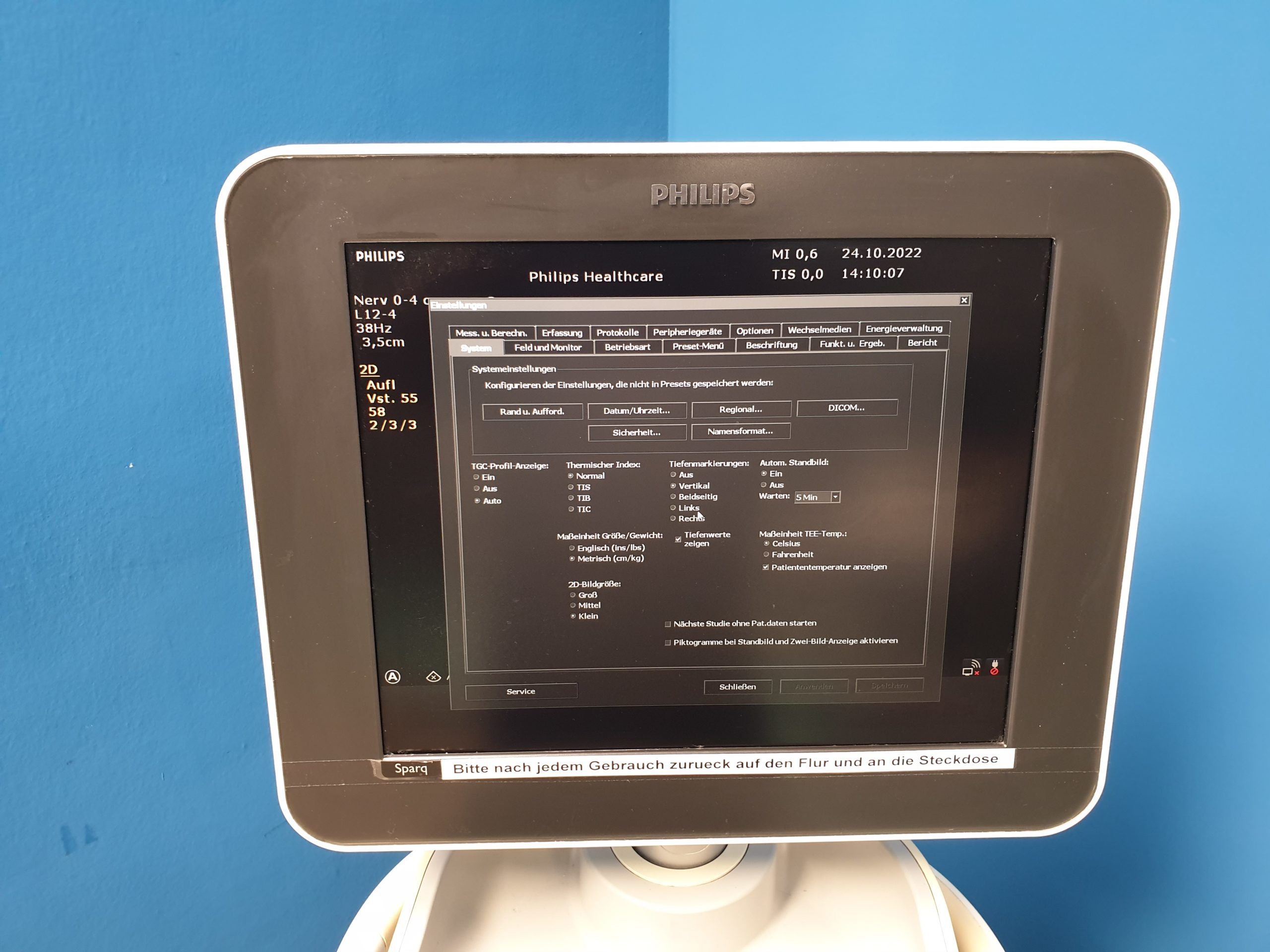 Philips Sparq mit C6-2 Konvex und L12-4 Linear Farbdoppler DOM 2013 thumbnail 8