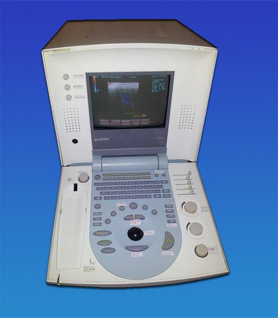 Ultraschallgerät KONTRON VETSON Doppler mit Farbe für Veterinär mit 3 Sonden / Probe und Drucker — image 1 of 4
