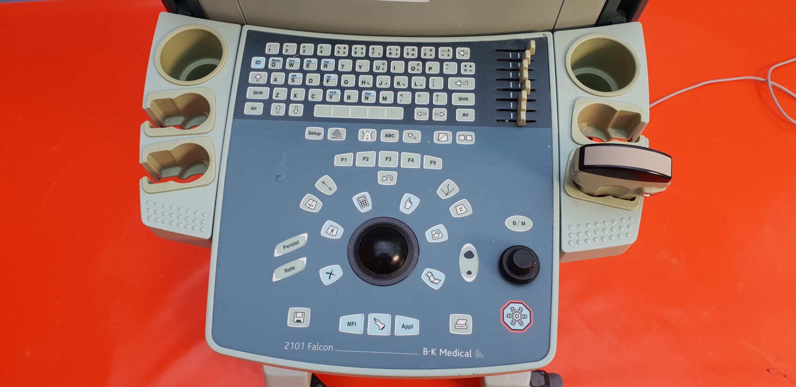 BK Medical 2101 Falcon Ultrasound mit Konvex und Printer thumbnail 4