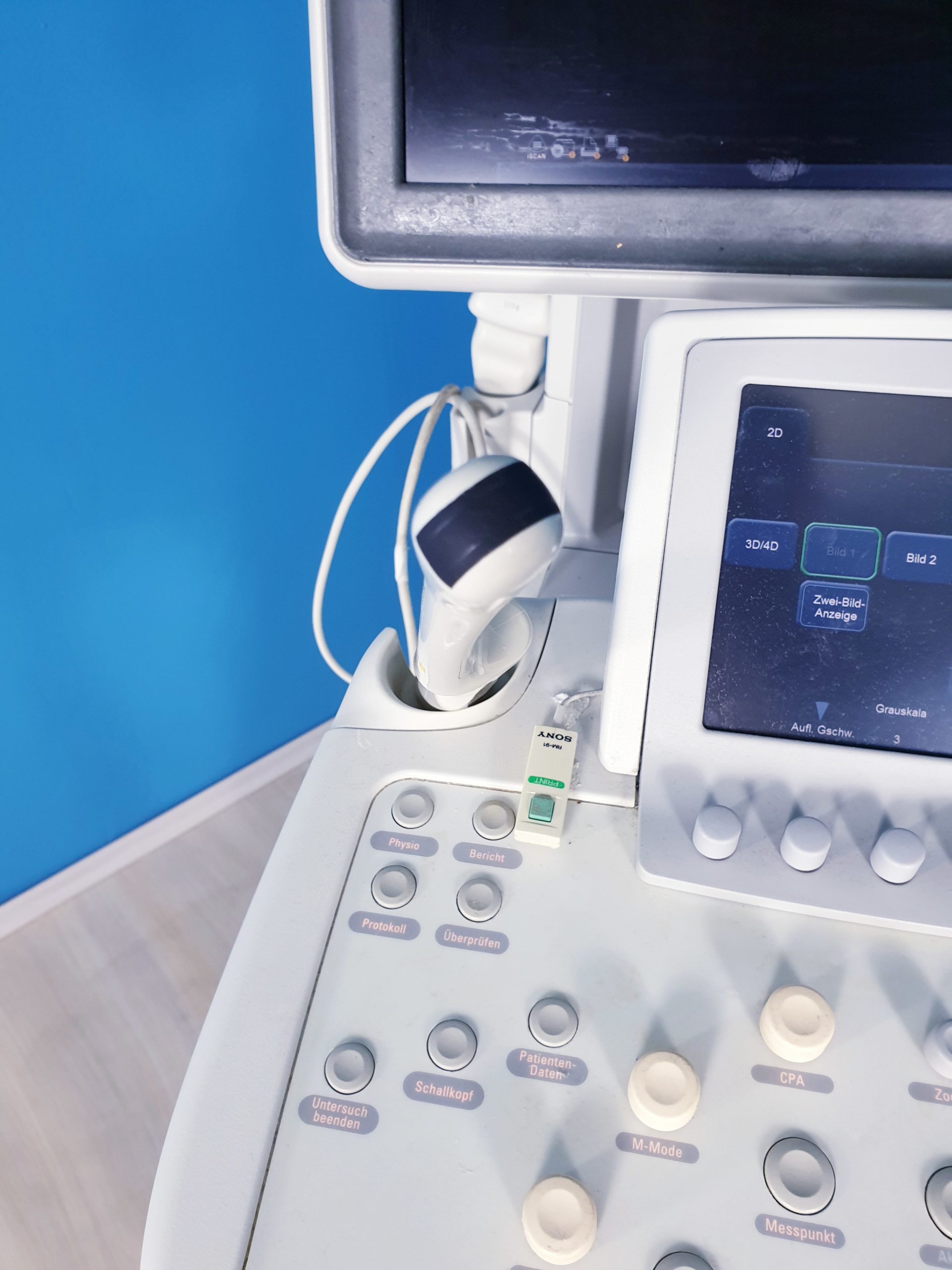 PHILIPS IU22 Ultraschallgerät mit 3 Sonden 3D/4D System thumbnail 7