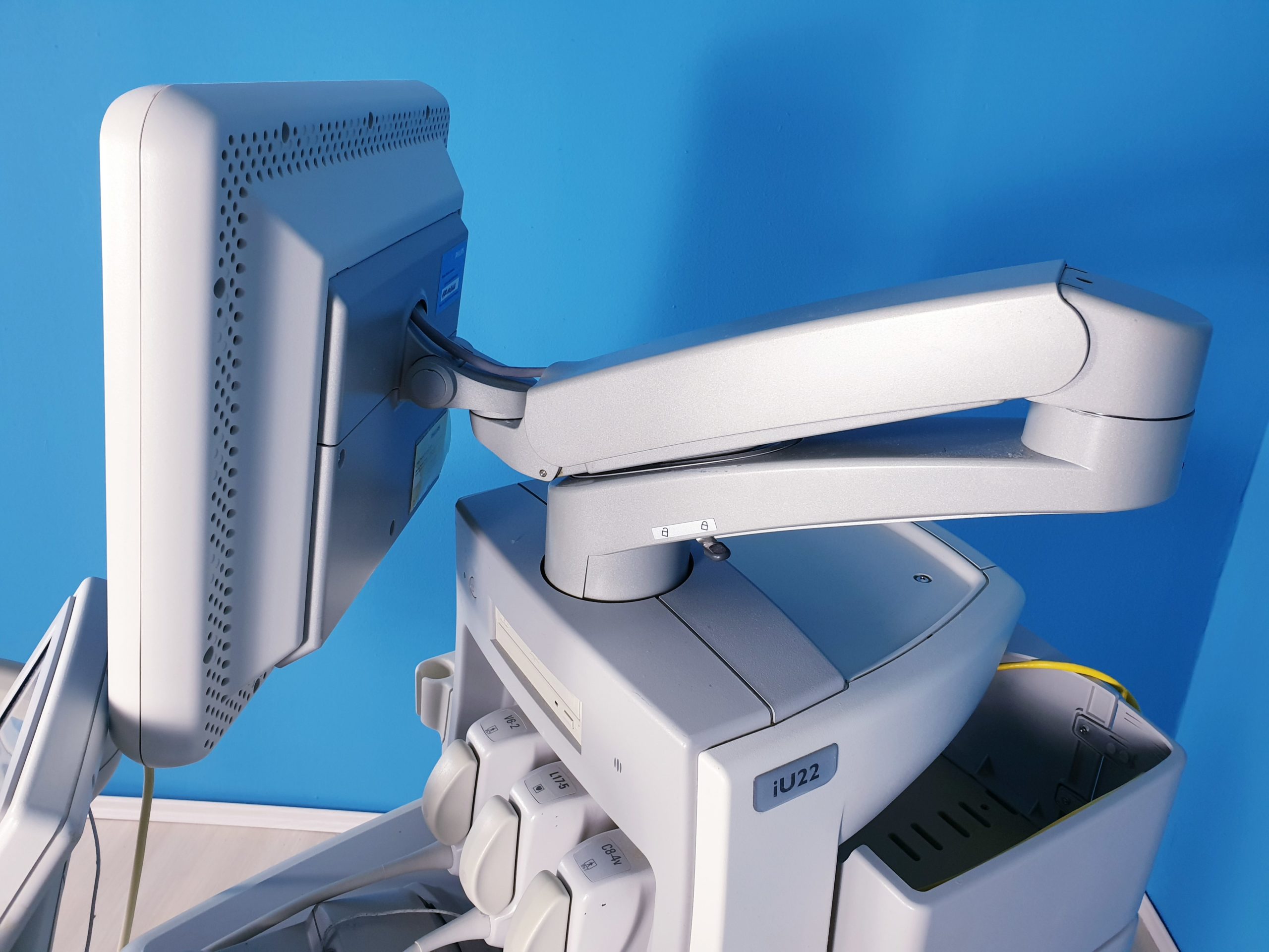 PHILIPS IU22 Ultraschallgerät mit 3 Sonden 3D/4D System thumbnail 11