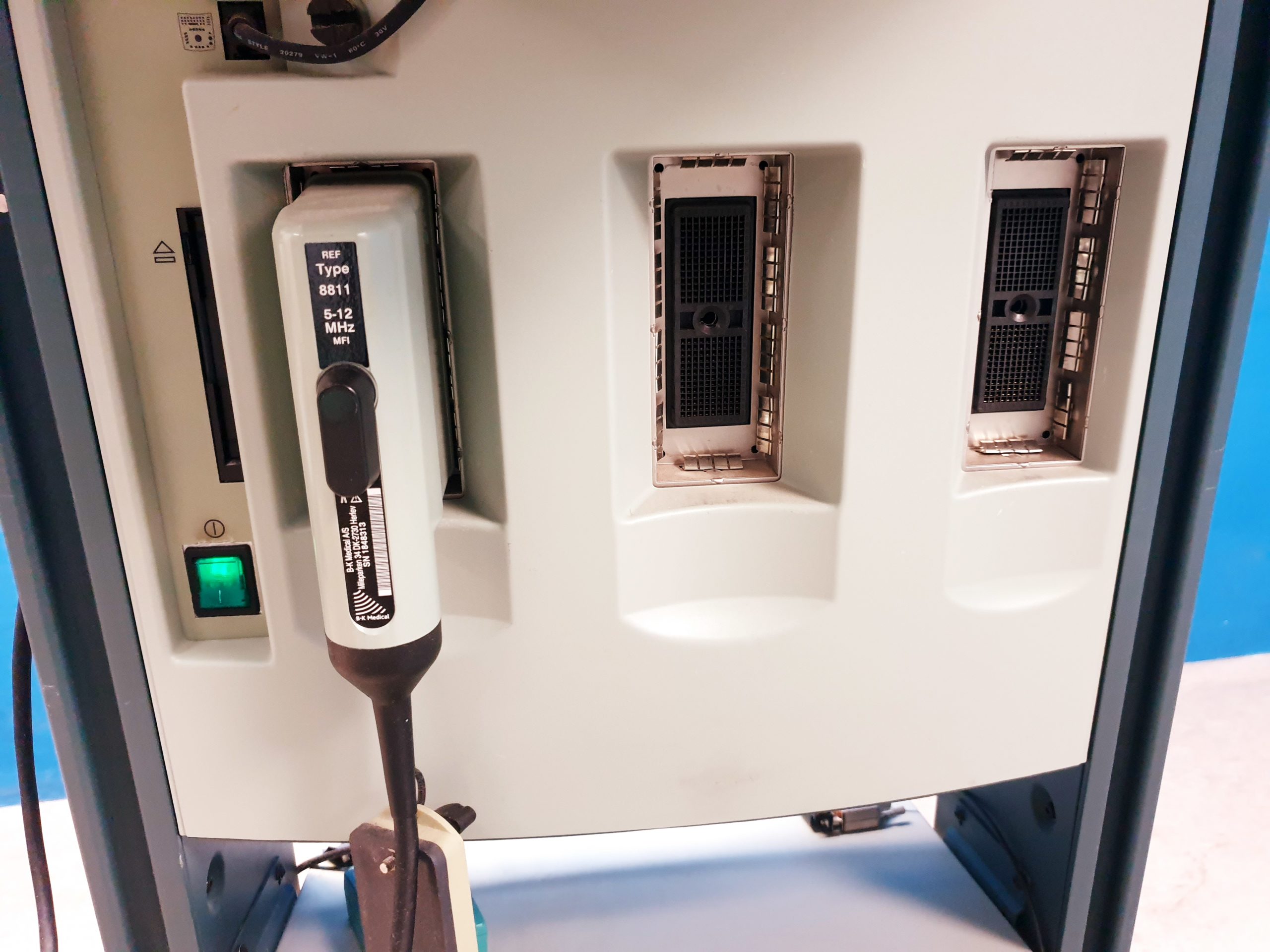 B-K Medical Ultraschallgerät Type 2102 + 8811 Linear Sonde thumbnail 10