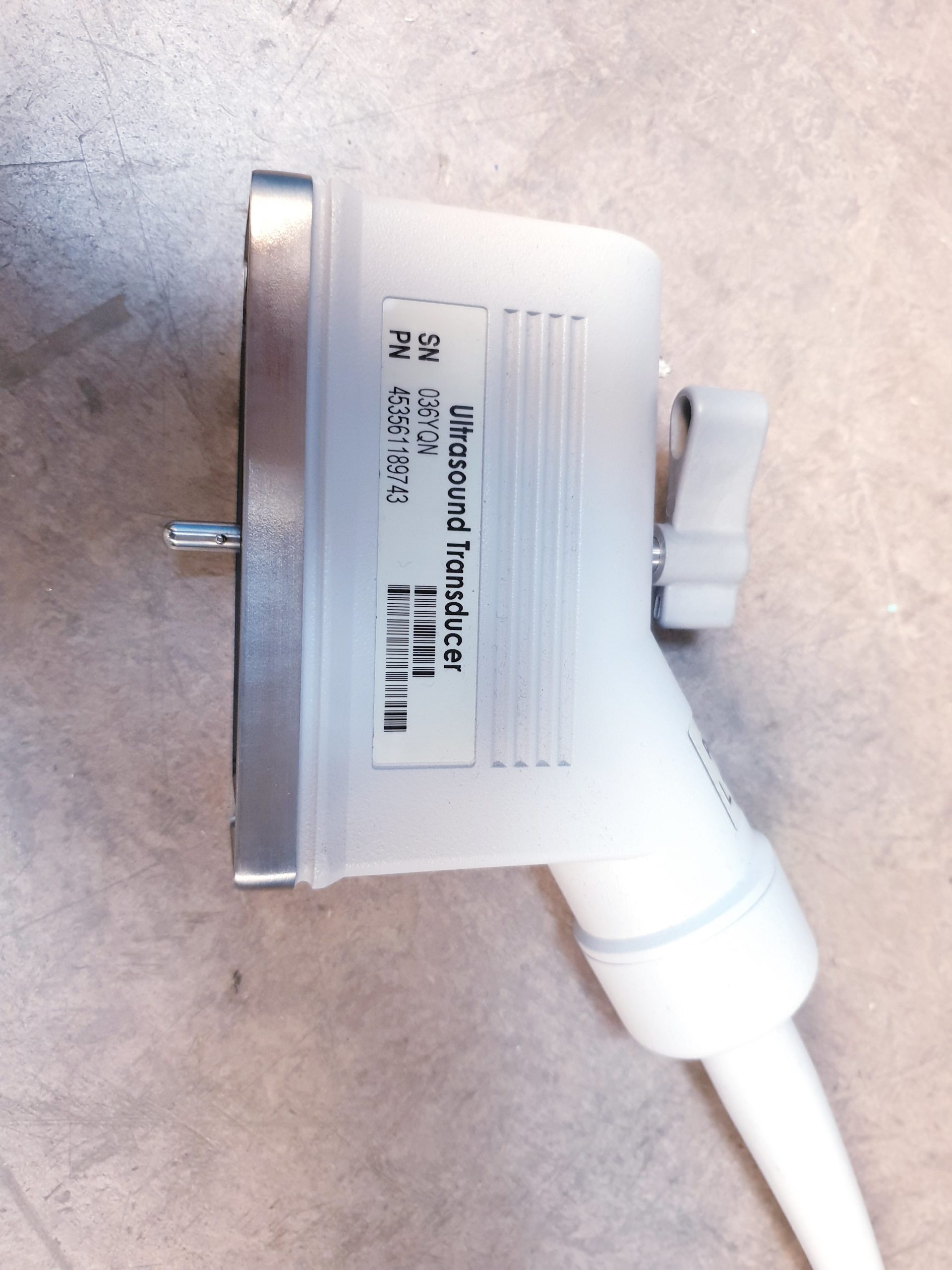 Philips HD 7XE – L12-5 50 Linear + C5-2 Konvex Sonde + Printer thumbnail 2