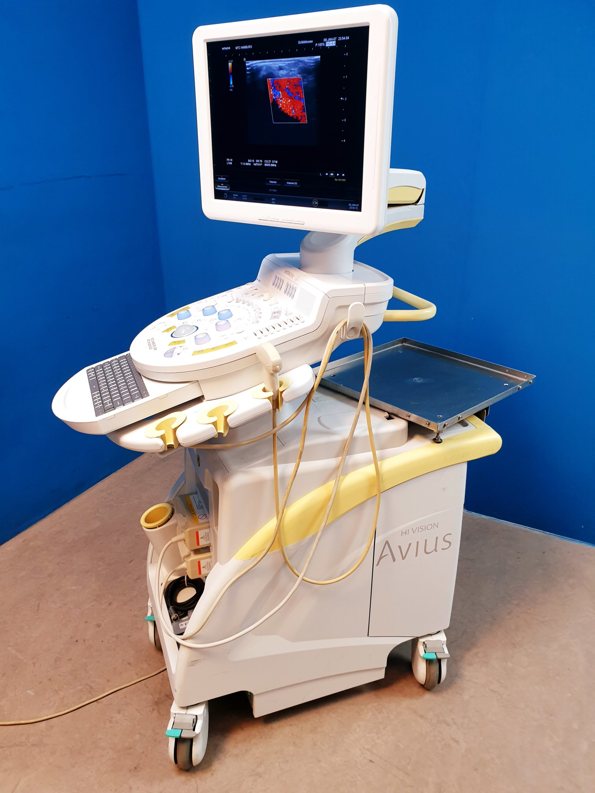 Hitachi HI Avius Ultraschallgerät + EUP-C715 + EUP-L74M DOM 2012 — image 1 of 12