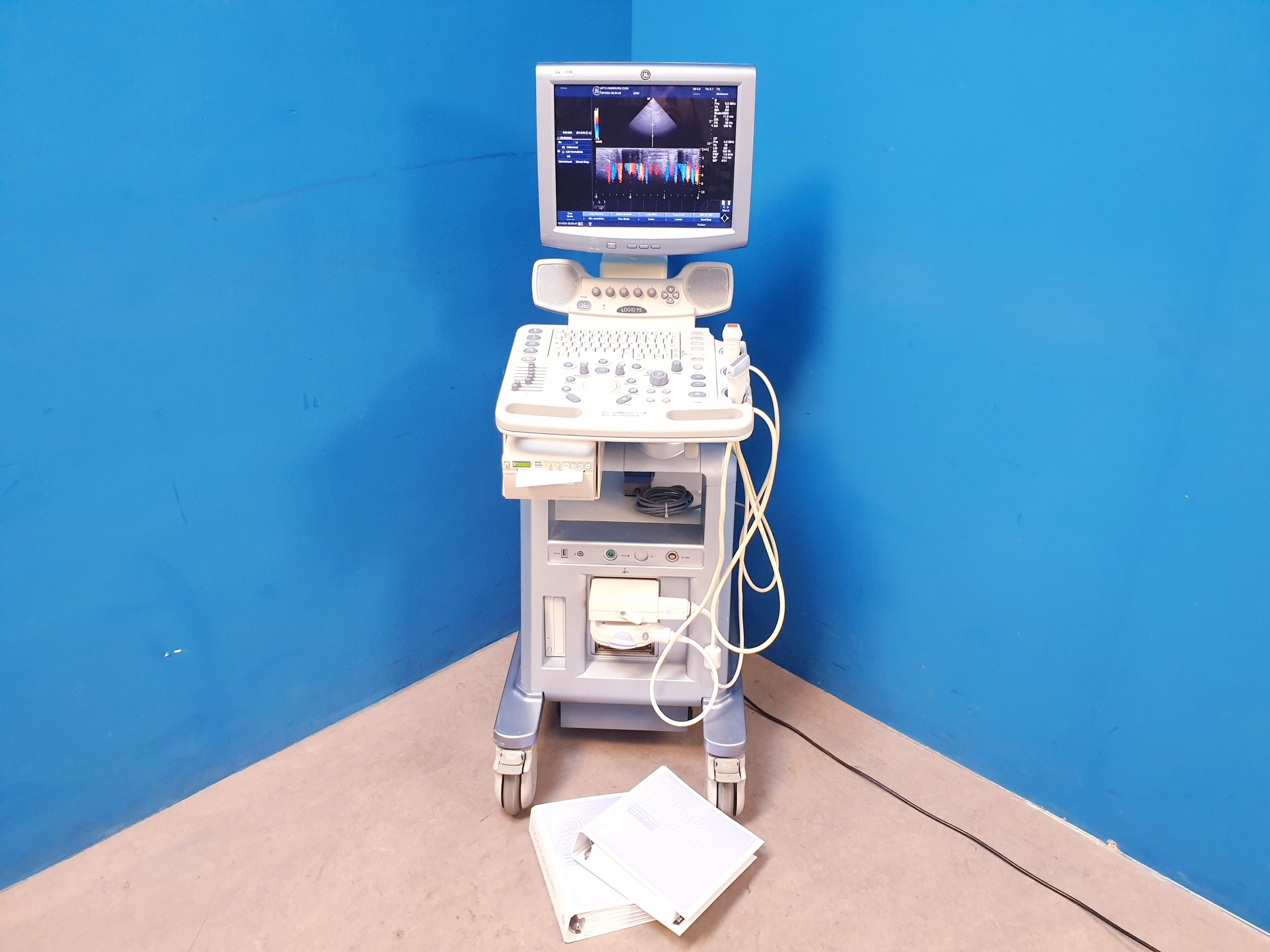GE Logiq P5 + 11L Linear + 7S Kardio – Echo Farbdoppler Dom 2012 — image 1 of 24
