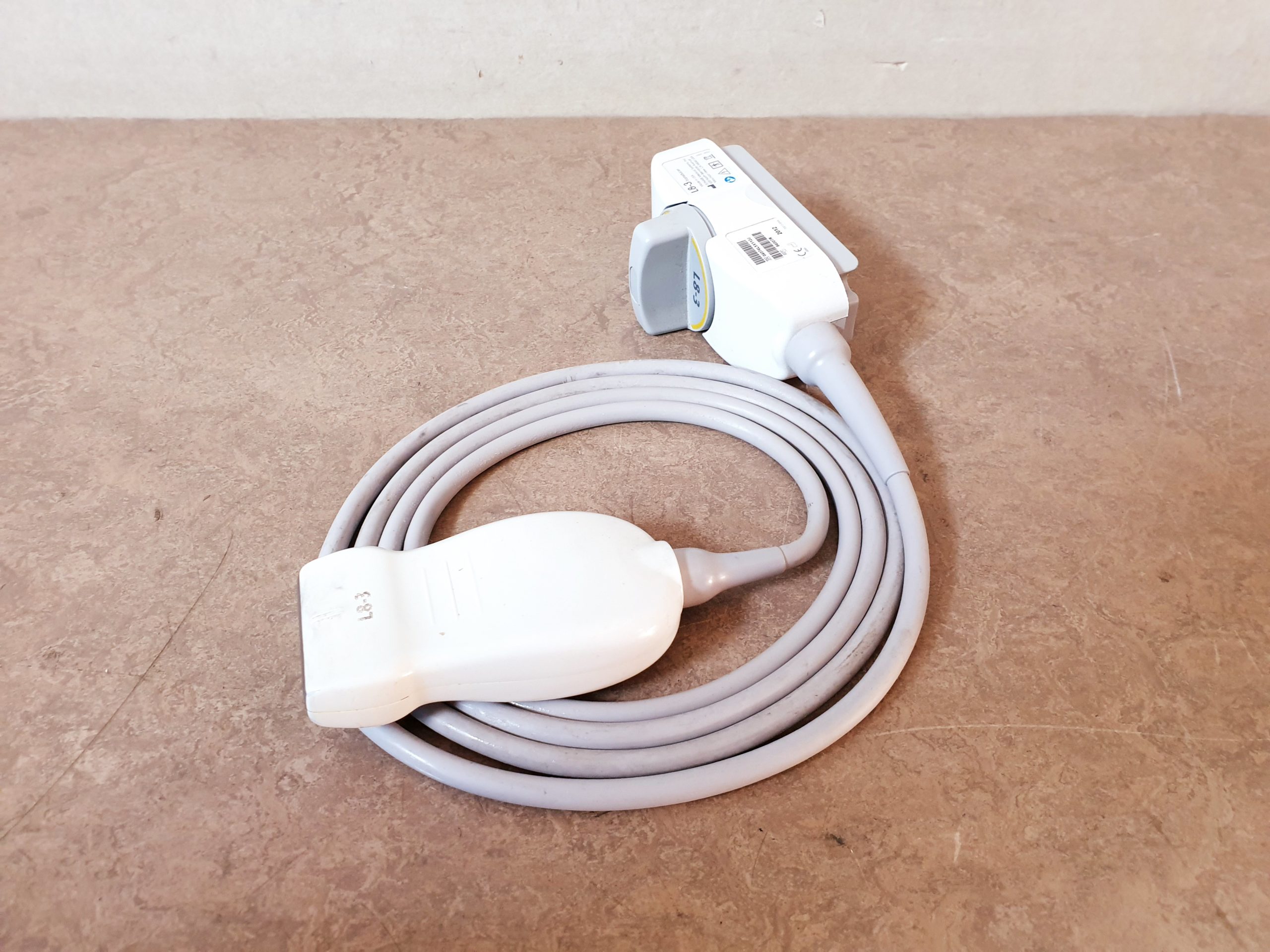 Zonare L8-3 Lineare Sonde Umwandler — image 1 of 6