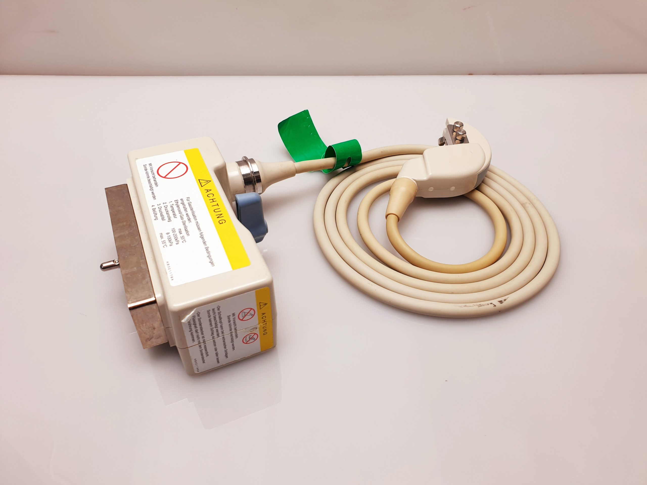 Hitachi EUP-B514 Intraoperative-Sonde Through-Crystal Biopsy Probe thumbnail 4
