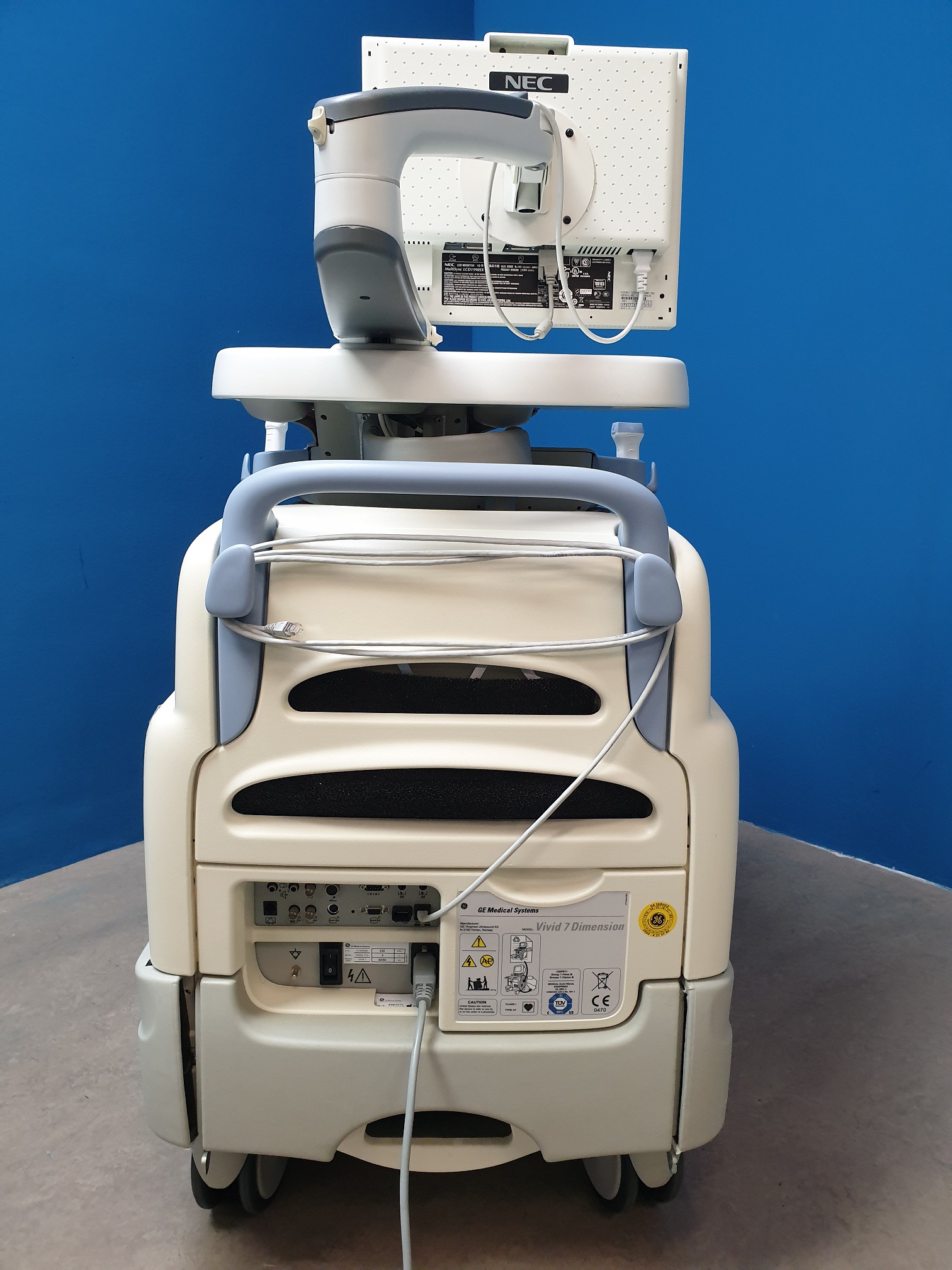 GE Vivid 7 Dimension mit GE M4S Echo Kardio Sonde und 9L Linear SW: 2.0.8 Application SW: 6.1.5 thumbnail 8