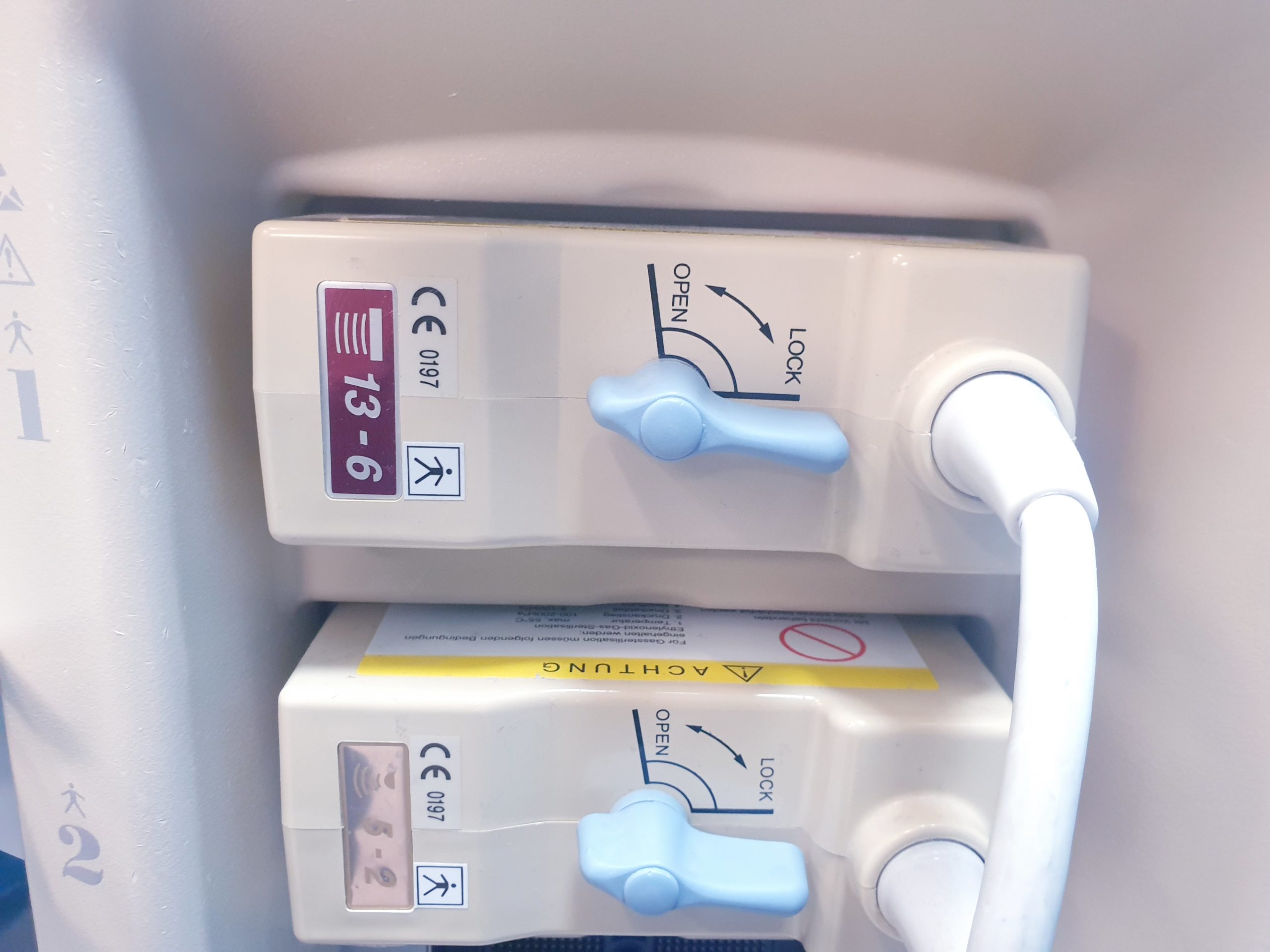 Hitachi – EUP-L54MA – Linear Probe – Linear Sonde thumbnail 2