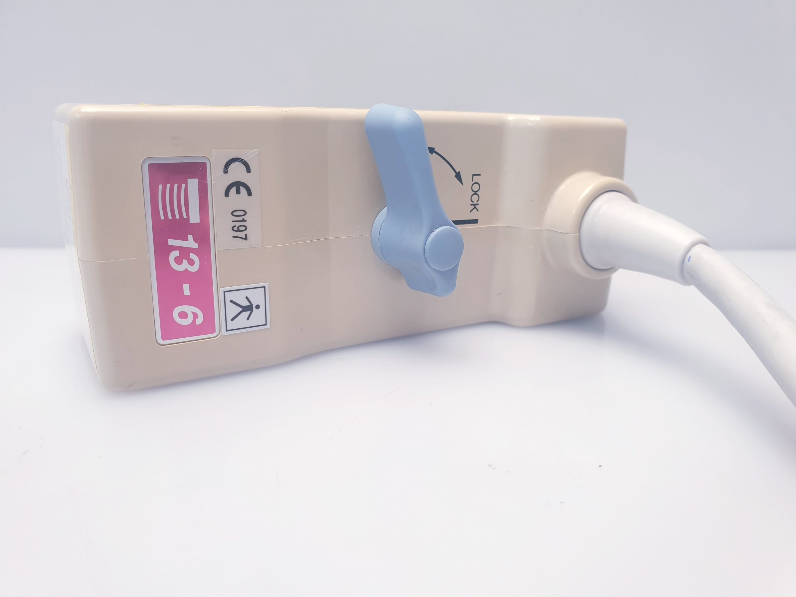 Hitachi – EUP-L54MA – Linear Probe – Linear Sonde thumbnail 6