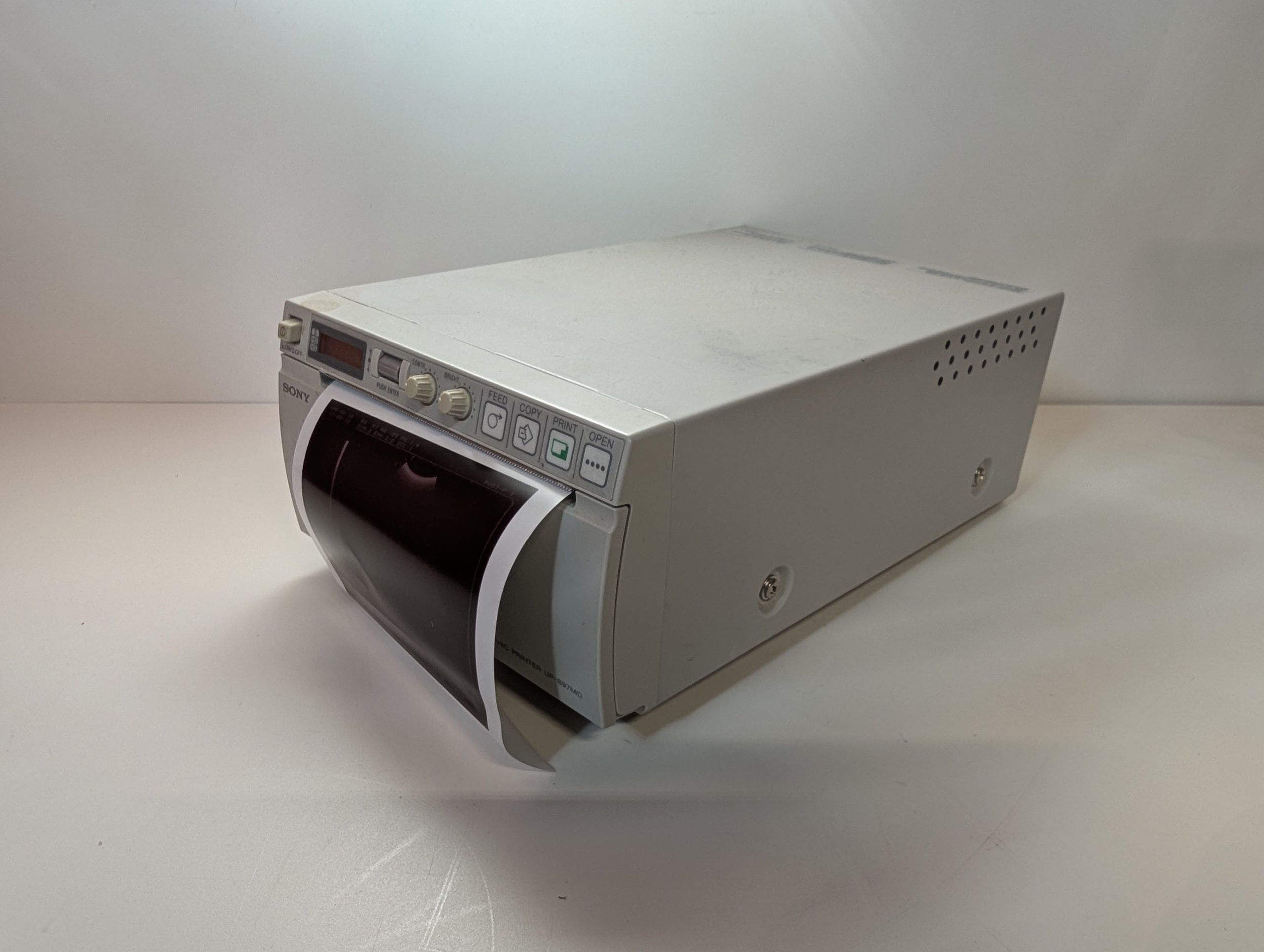 Sony UP-897MD UP 897MD Videografikdrucker Printer thumbnail 4