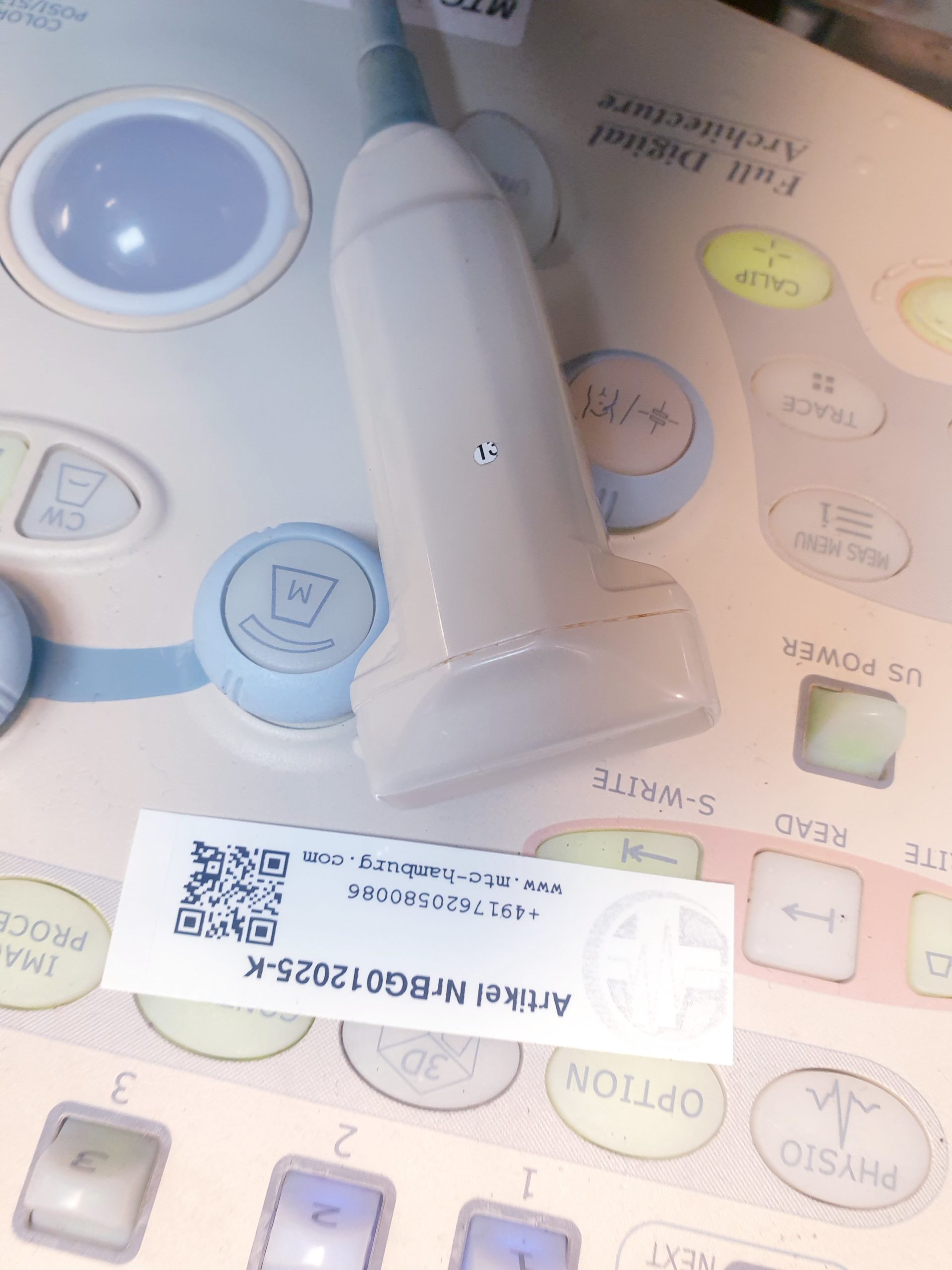 Hitachi EUP-L52 Lineal Sonde thumbnail 2