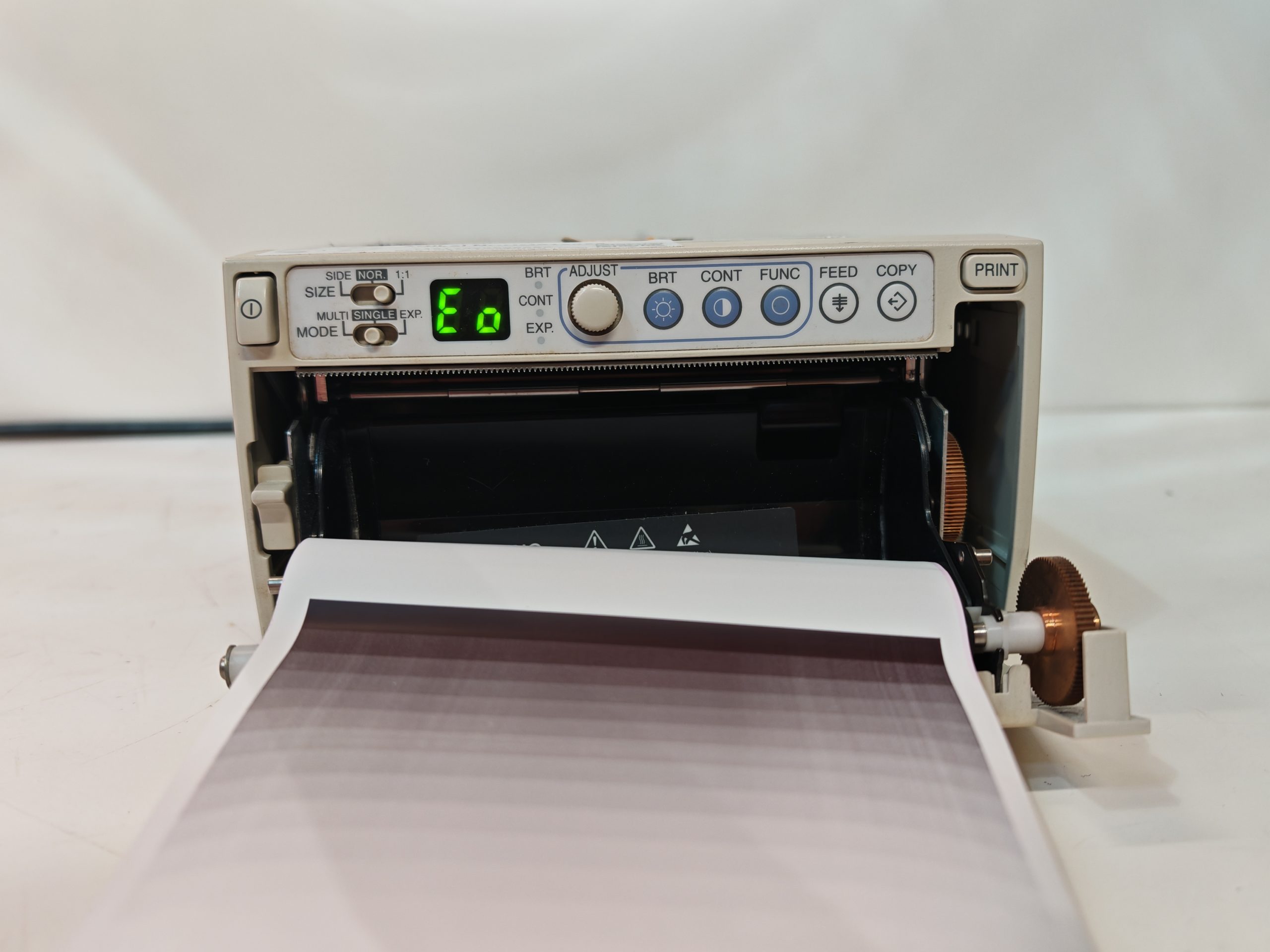 Mitsubishi P91 Monochrom Thermal Drucker thumbnail 4