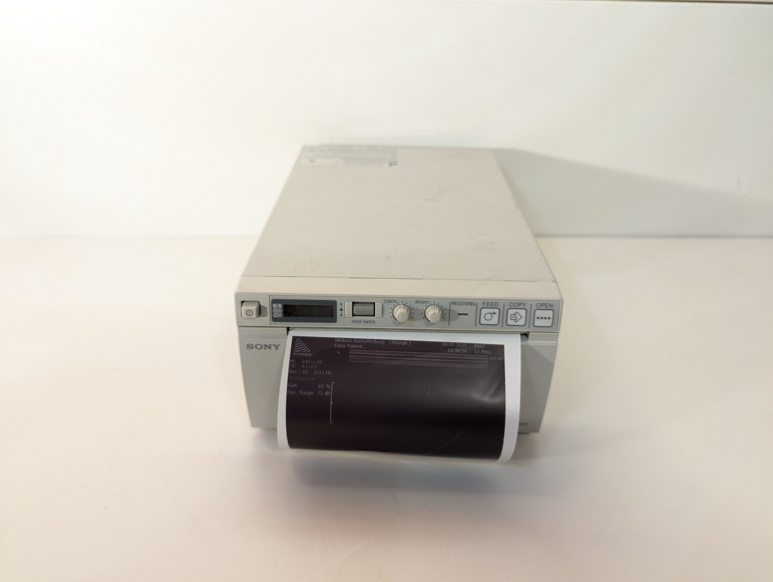 Sony UP-D897 Digitaler Schwarzweiß-Thermodrucker thumbnail 3