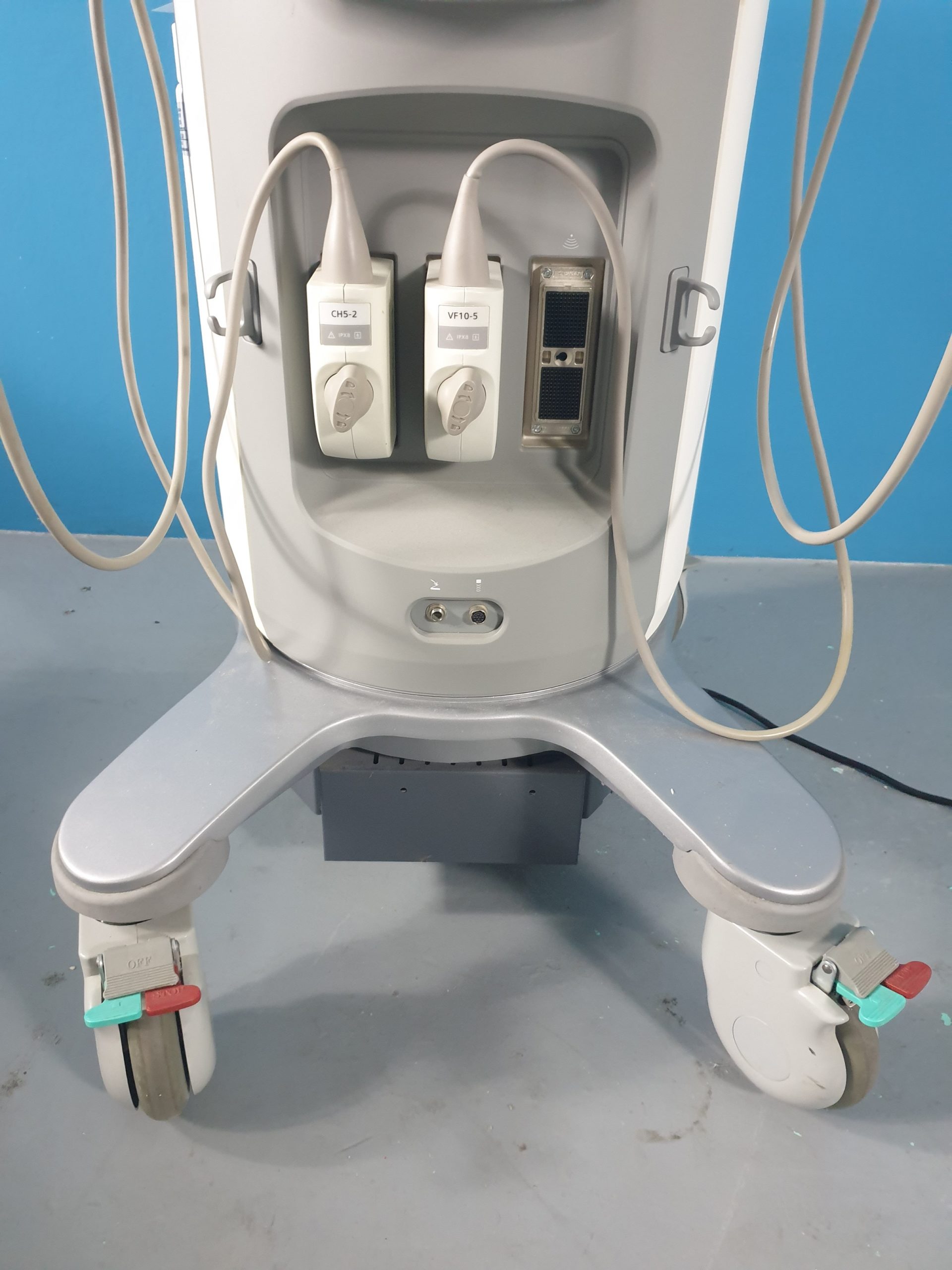 SIEMENS ACUSON X300 X 300 CH5-2 + VF10-5 Sonden – Konvex & Linear thumbnail 3