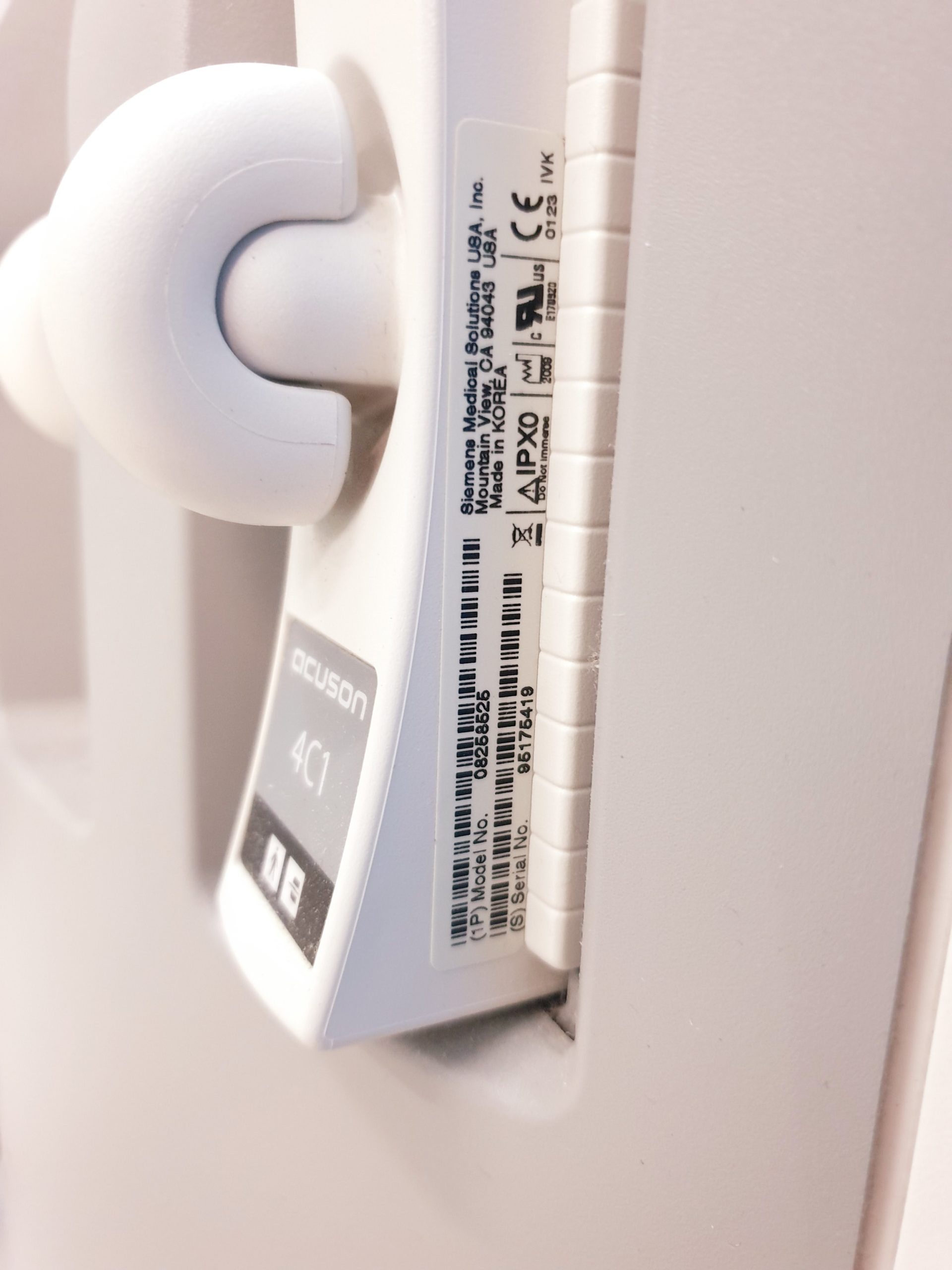 Siemens Acuson S2000 Baujahr 2011 mit drei Sonden Acuson 9L4, Acuson 4V1c, Acuson 4C1, thumbnail 6