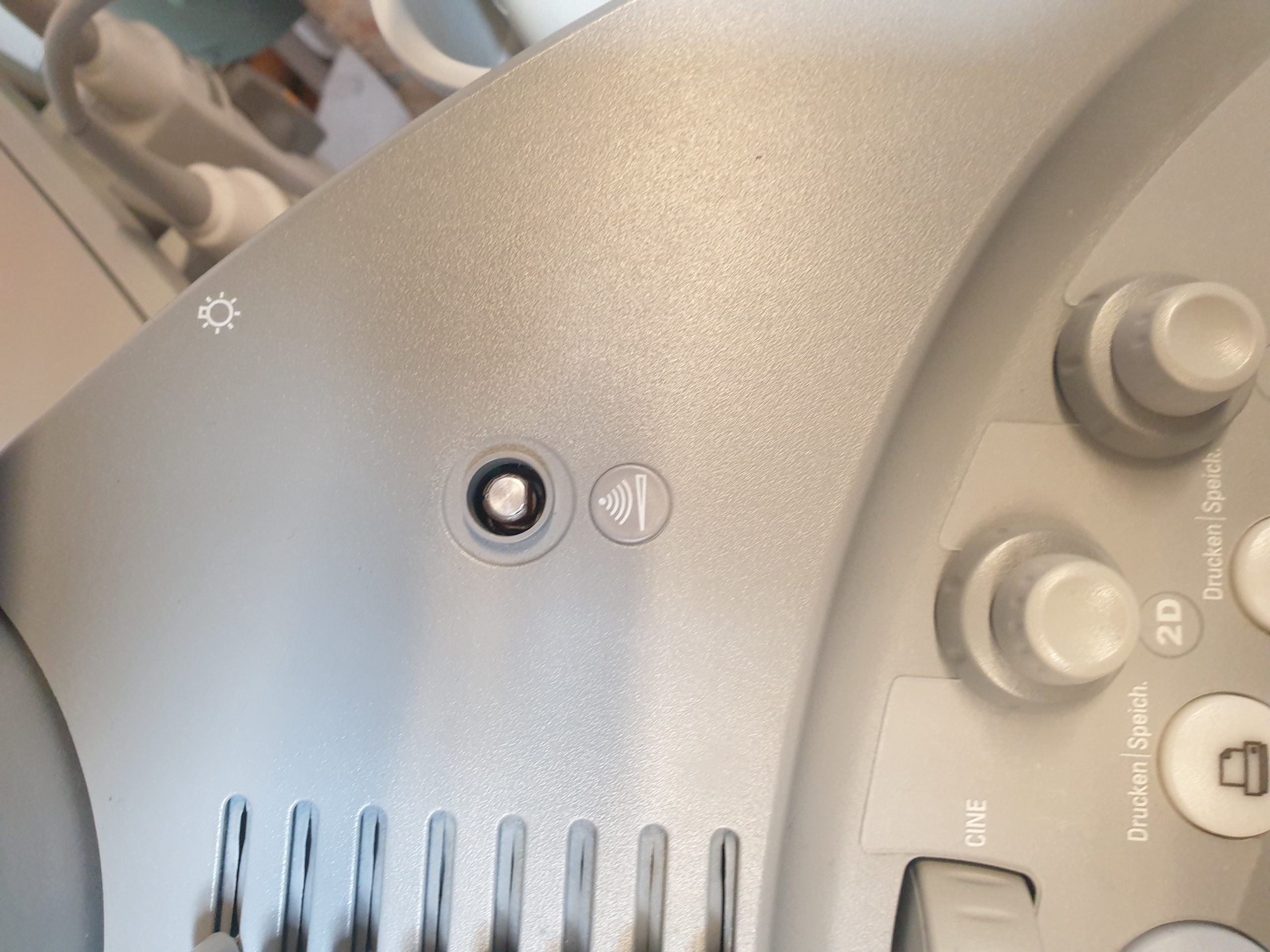 Siemens Acuson Antares Fahrdoppler Doppler + VFX9-4 + PH4-1 Kardio DOM 2011 thumbnail 18