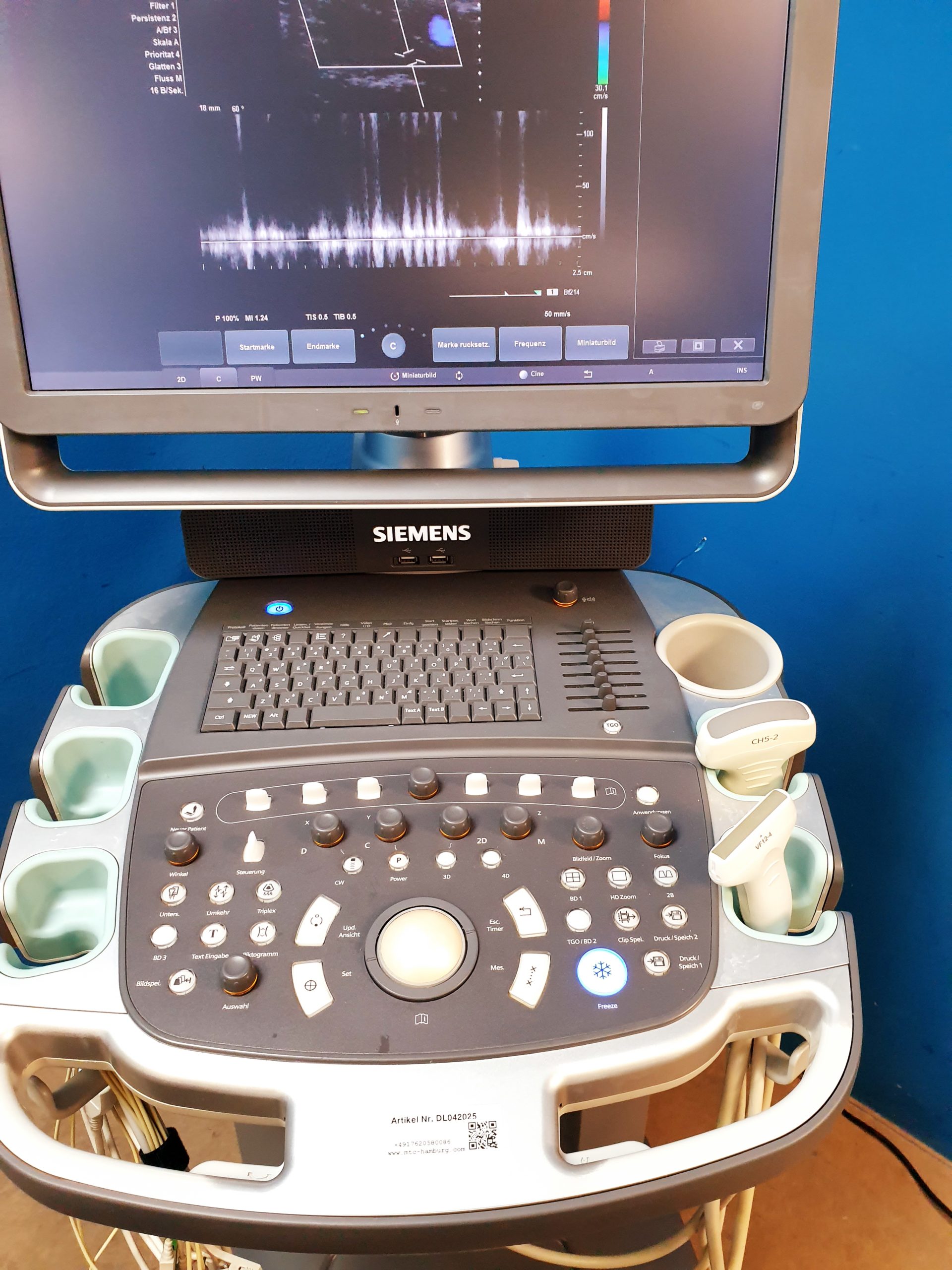 Siemens Acuson X600 Farbdoppler + CH5-2 Konvex + VF12-4 Linear thumbnail 2