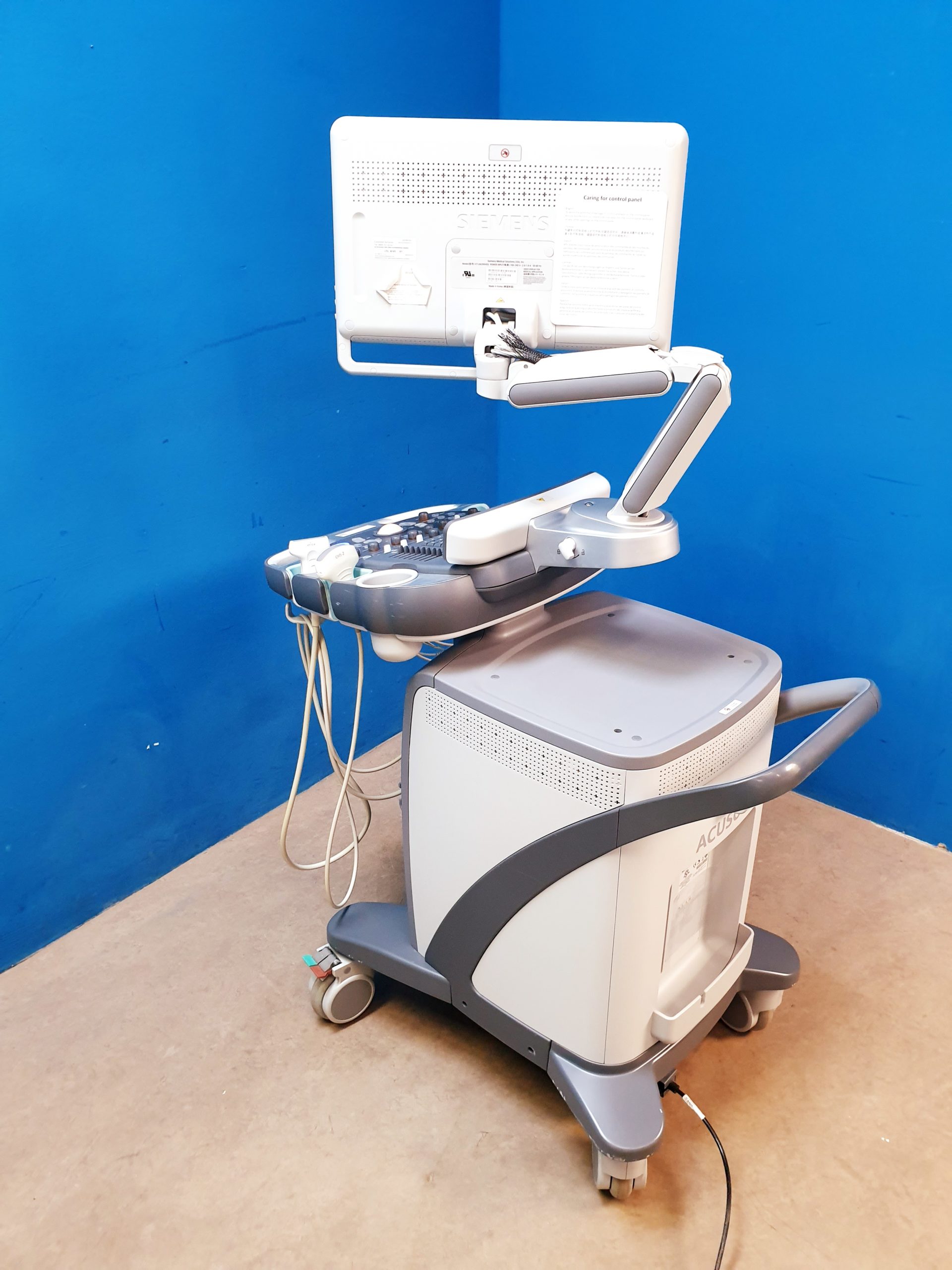 Siemens Acuson X600 Farbdoppler + CH5-2 Konvex + VF12-4 Linear thumbnail 14