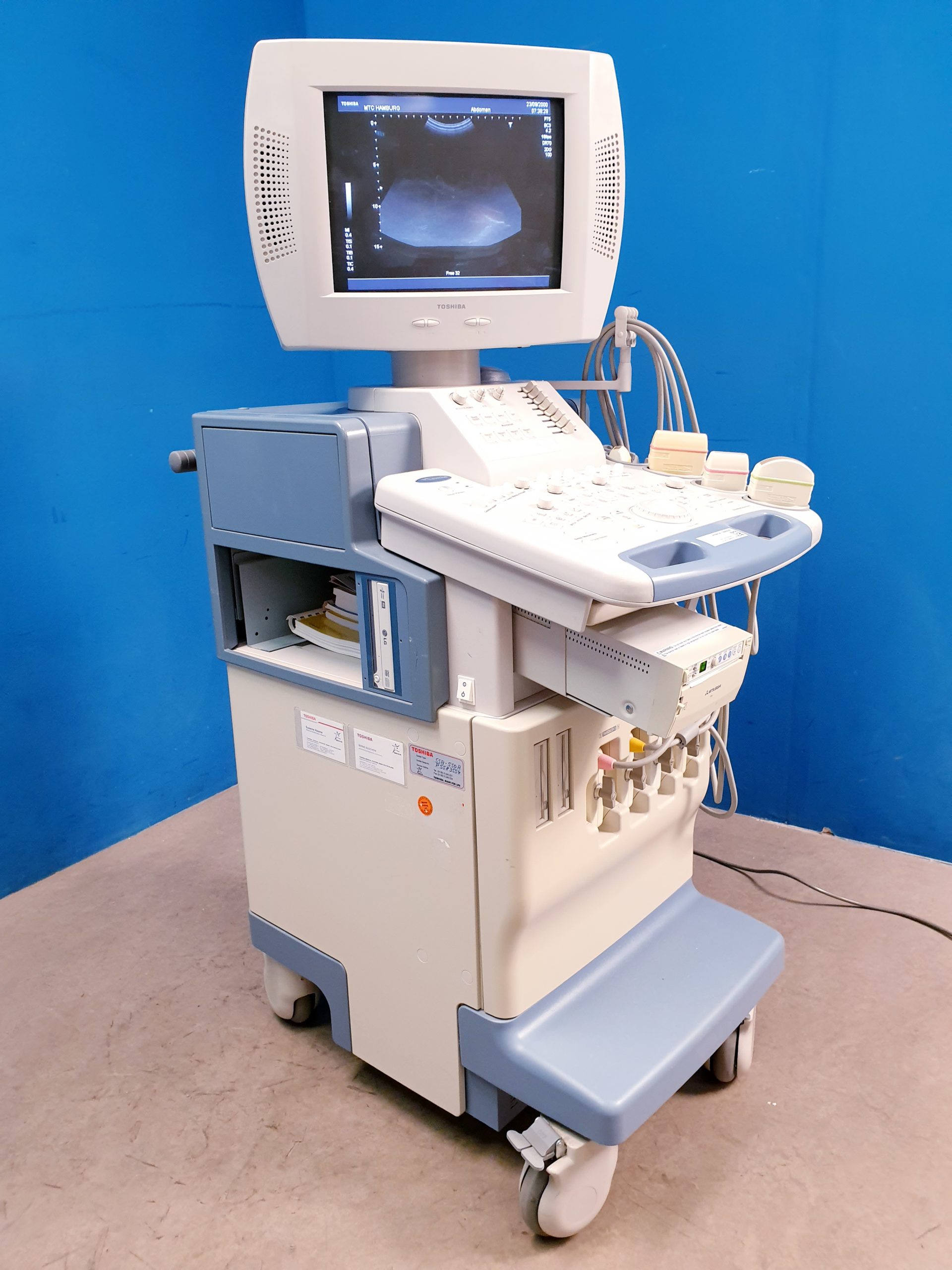 TOSHIBA NEMIO 20 SSA-550A Farbdoppler Ultraschallgerät mit 4 Sonden – und Printer thumbnail 9