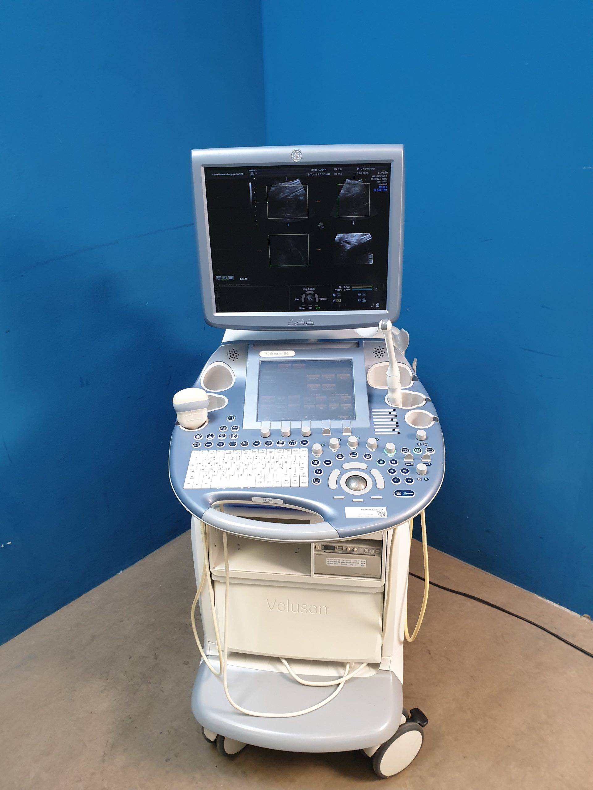 GE VOLUSON E6 BT13 + IC59-D + RAB6-D — image 1 of 13