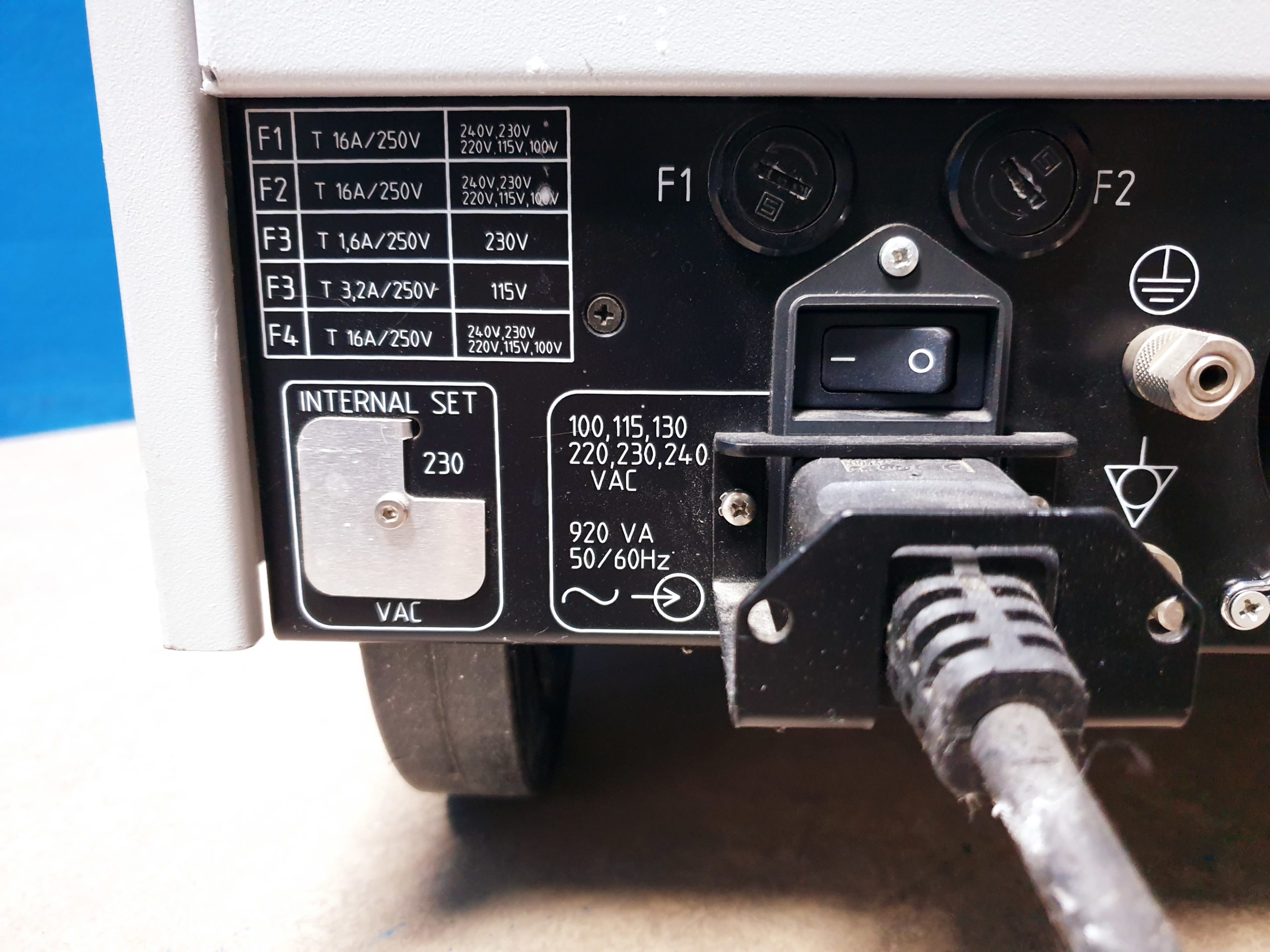 GE VOLUSON 730 Pro 730Pro + RAB4-8L + SP6-12 + IC5-9H + PA6-8 thumbnail 29