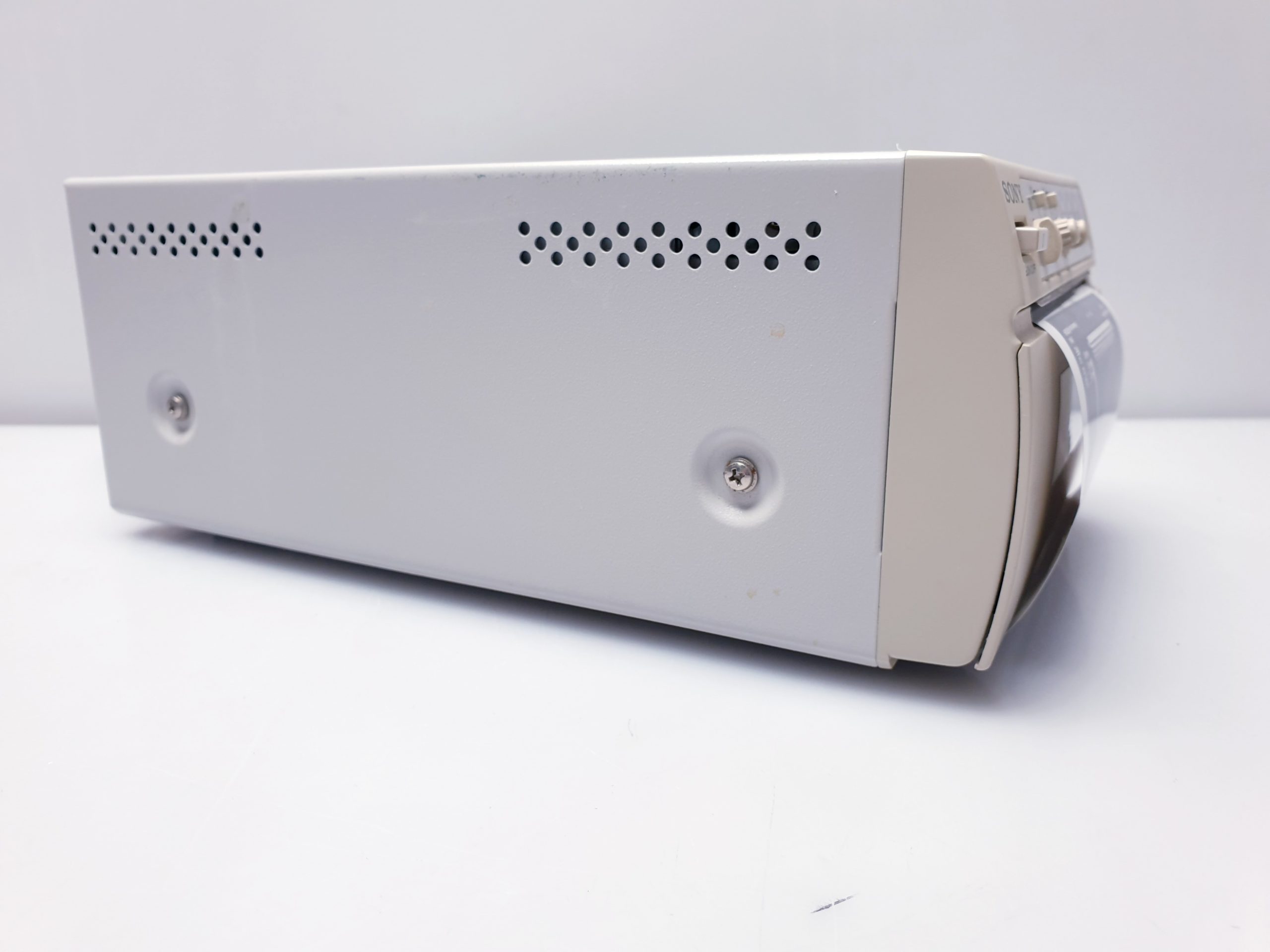 Sony UP-D895MD Digital Video Thermal Printer thumbnail 3