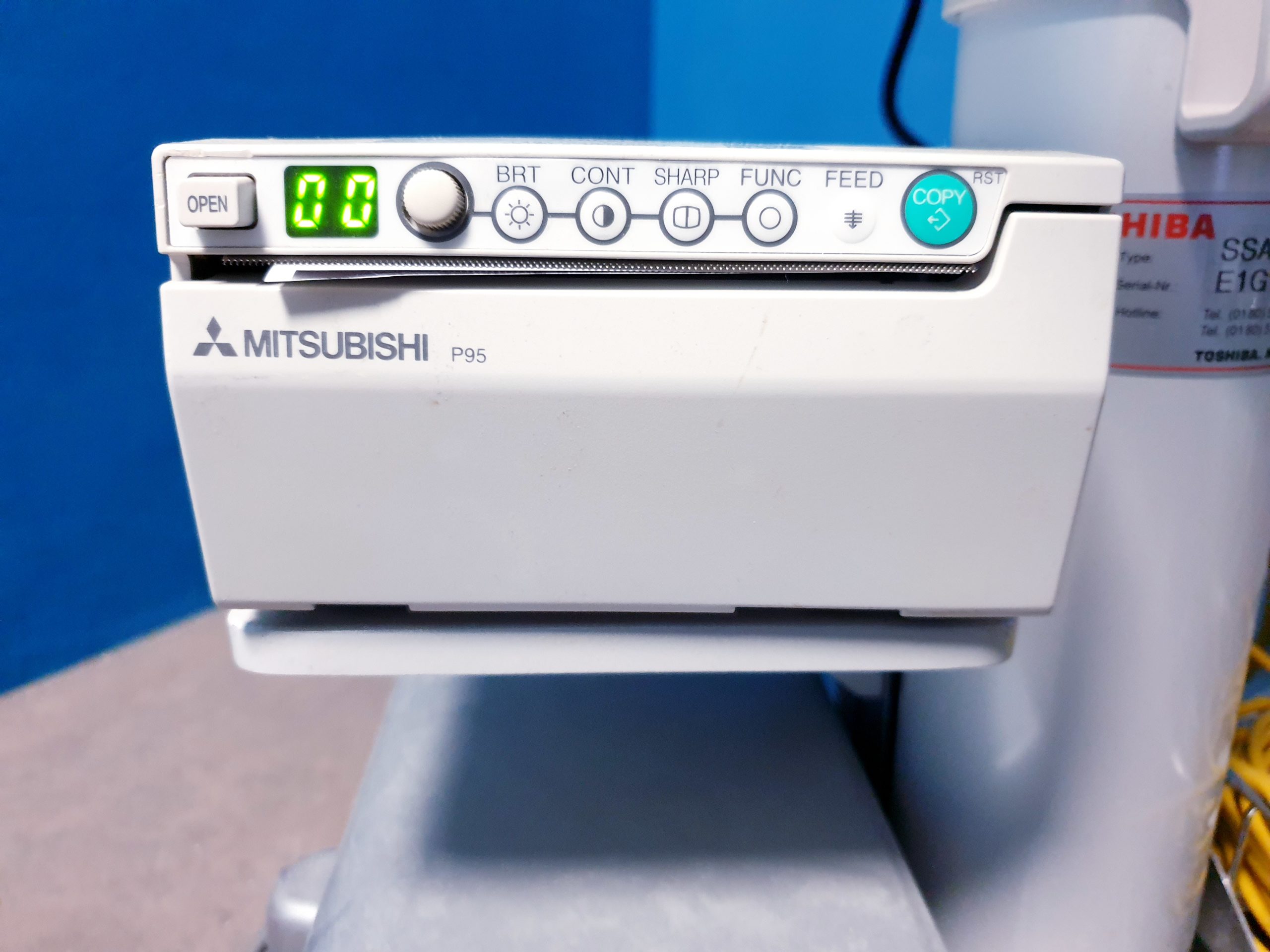 Toshiba Viamo SSA-640A Ultraschallsystem – Ohne Festplatte – Defekt thumbnail 11