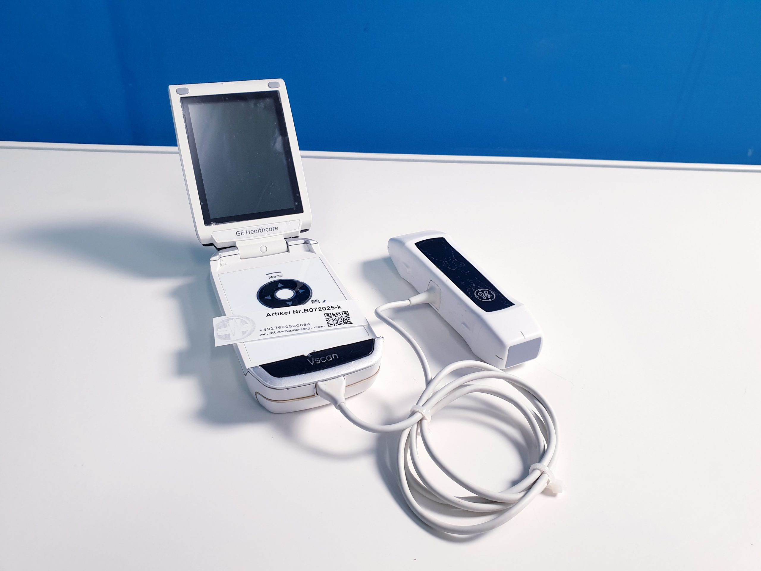 GE Vscan Portable Ultrasound w Single Probe – defekt thumbnail 10