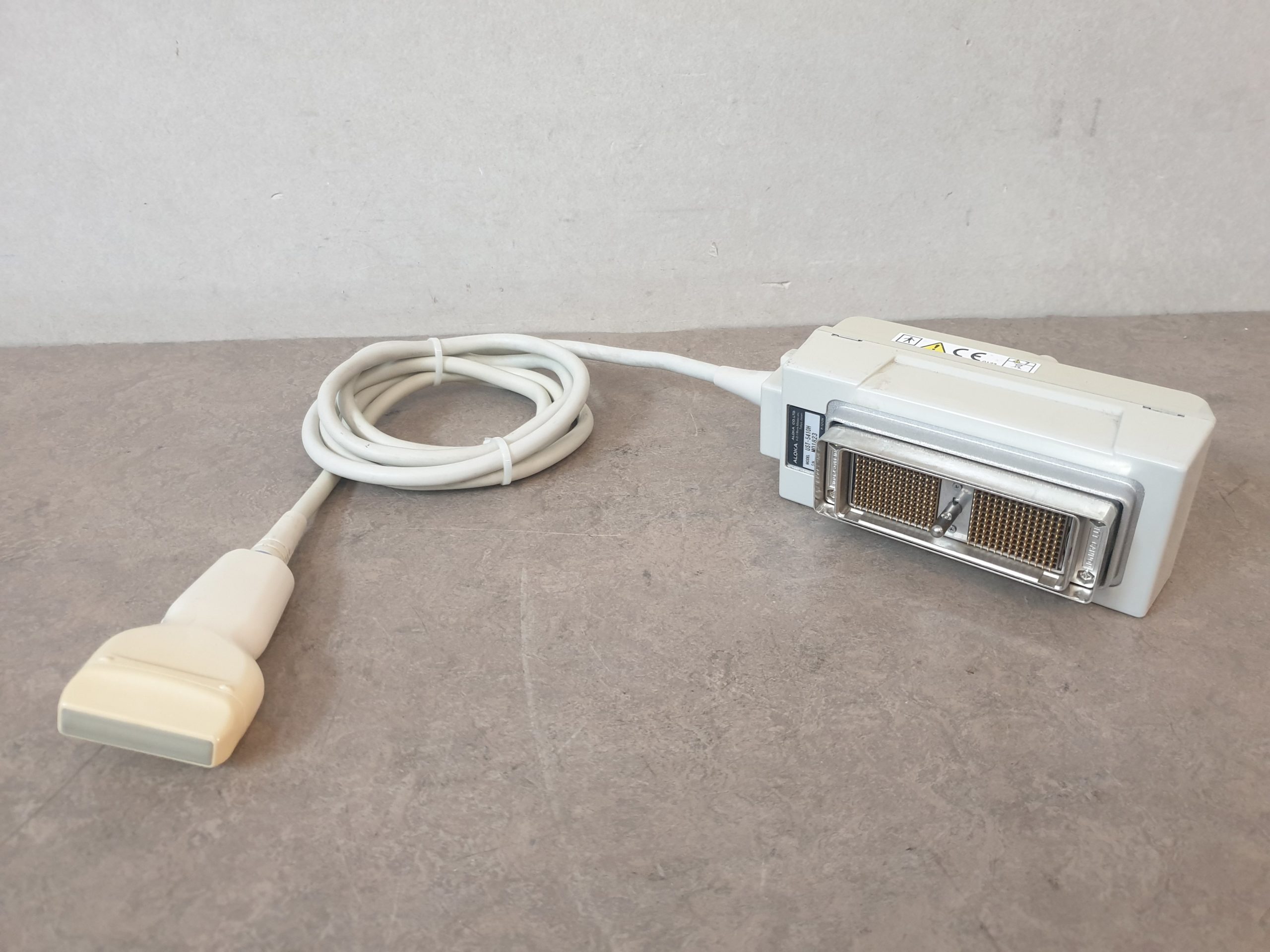 Aloka UST-5410H – UST 5410 H Linear Sonde — image 1 of 19