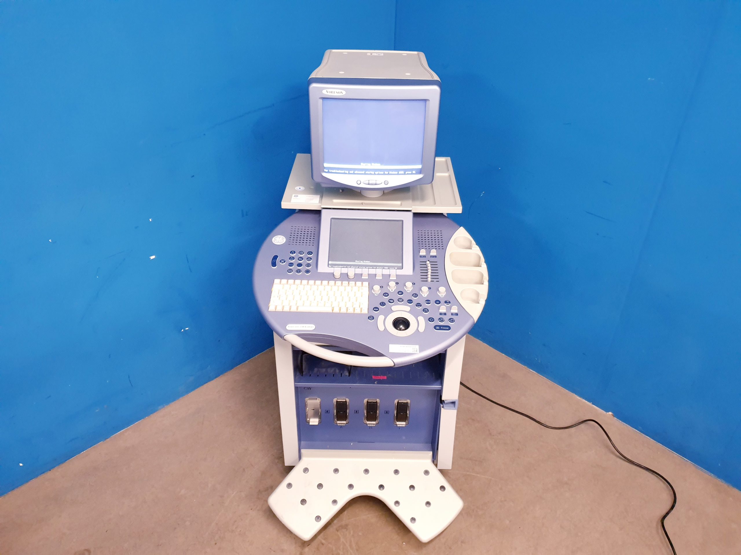 GE Voluson 730Expert – Ultraschall – Defekt — image 1 of 12